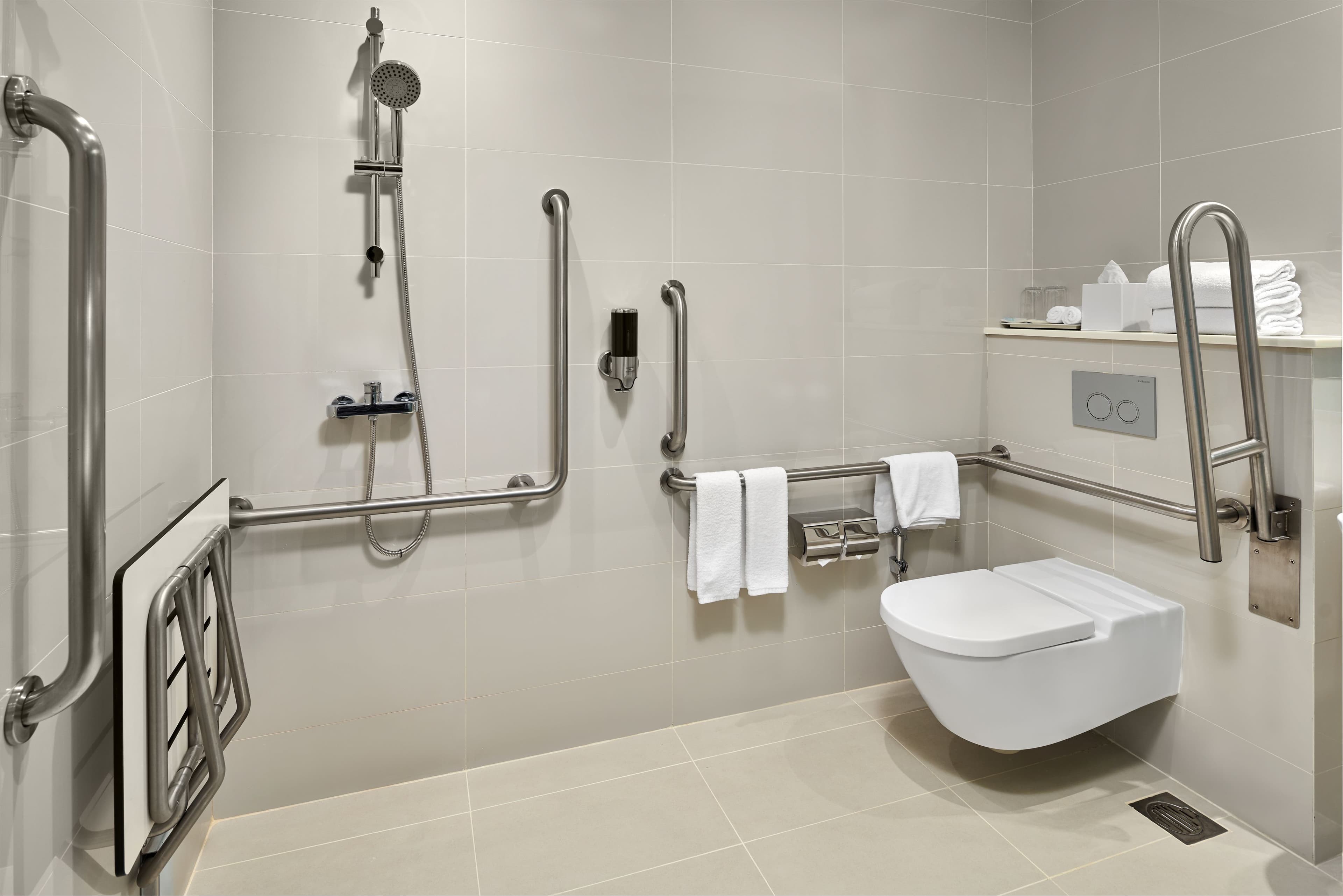 Holiday Inn Express Singapore Katong — 8