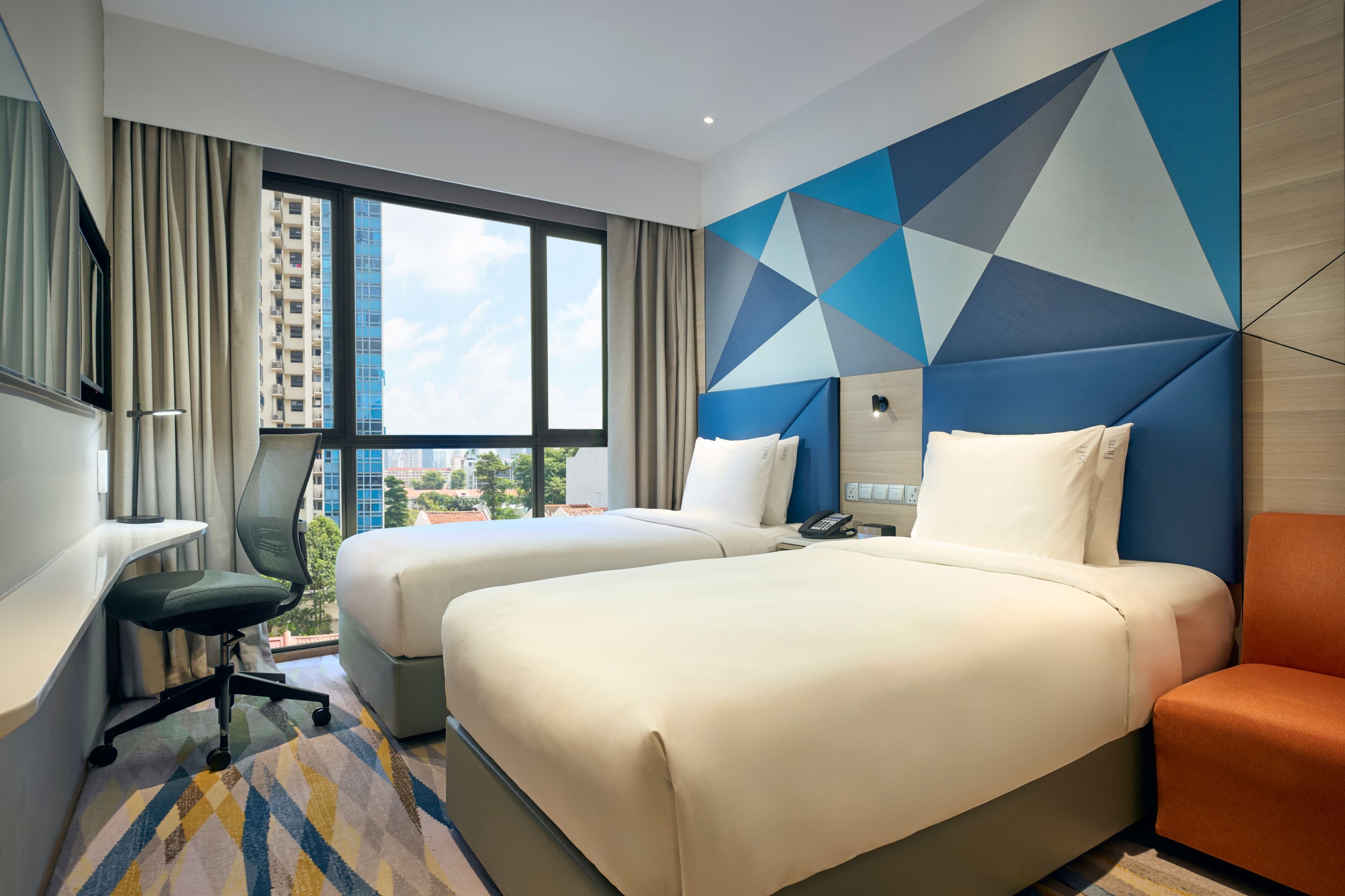 Standard Room With Free Breakfast - Image 5