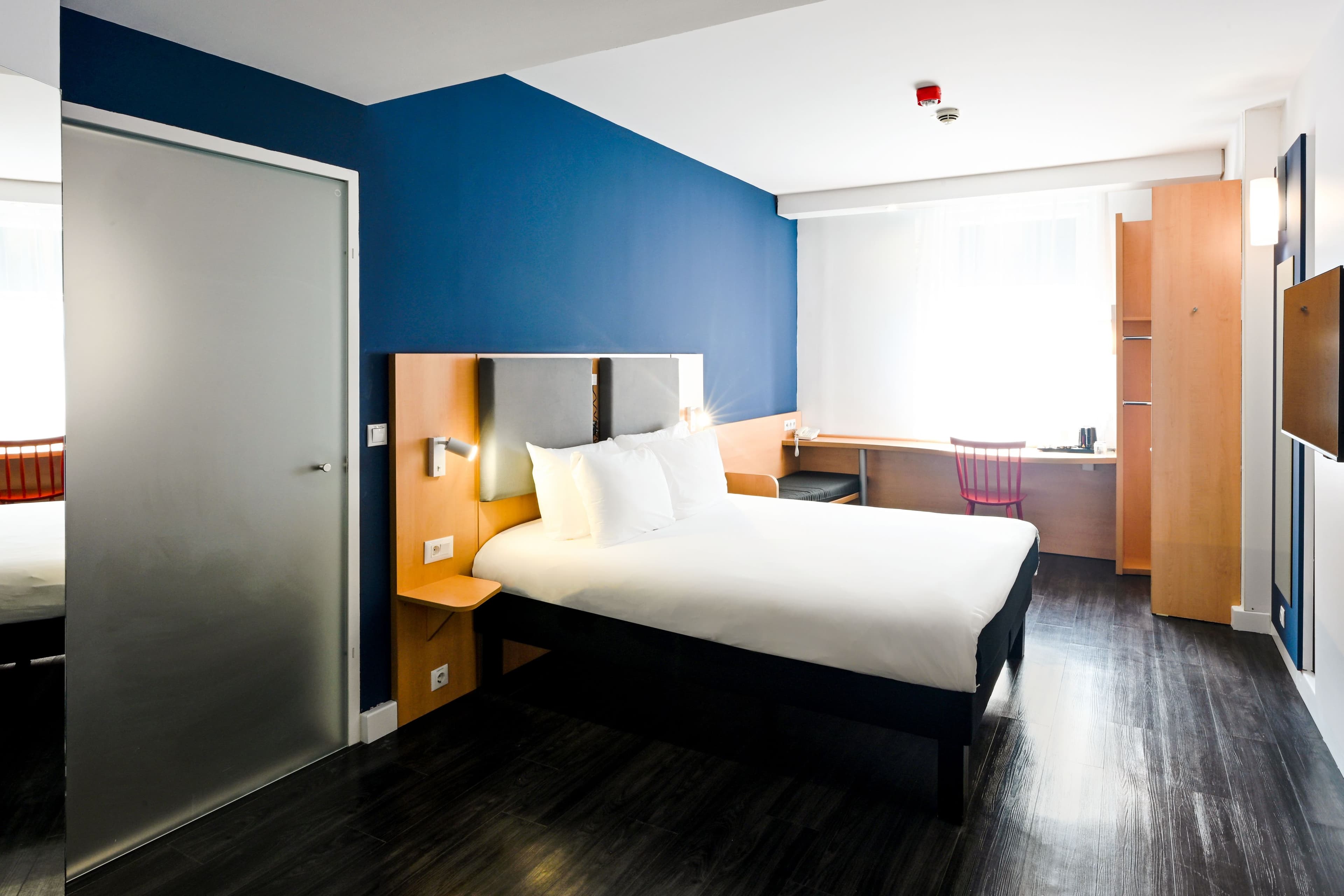 Independent (SPHC) Hotel Skopje City Centre — 9