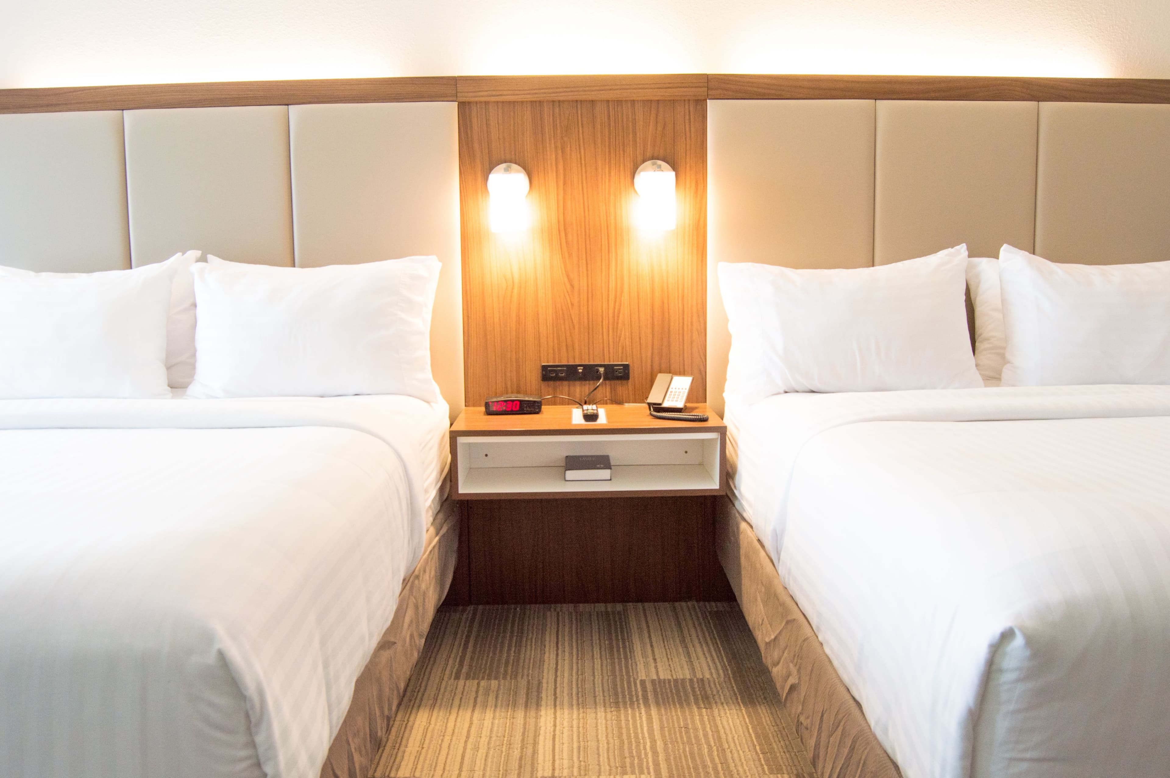Holiday Inn Express Slidell — 20