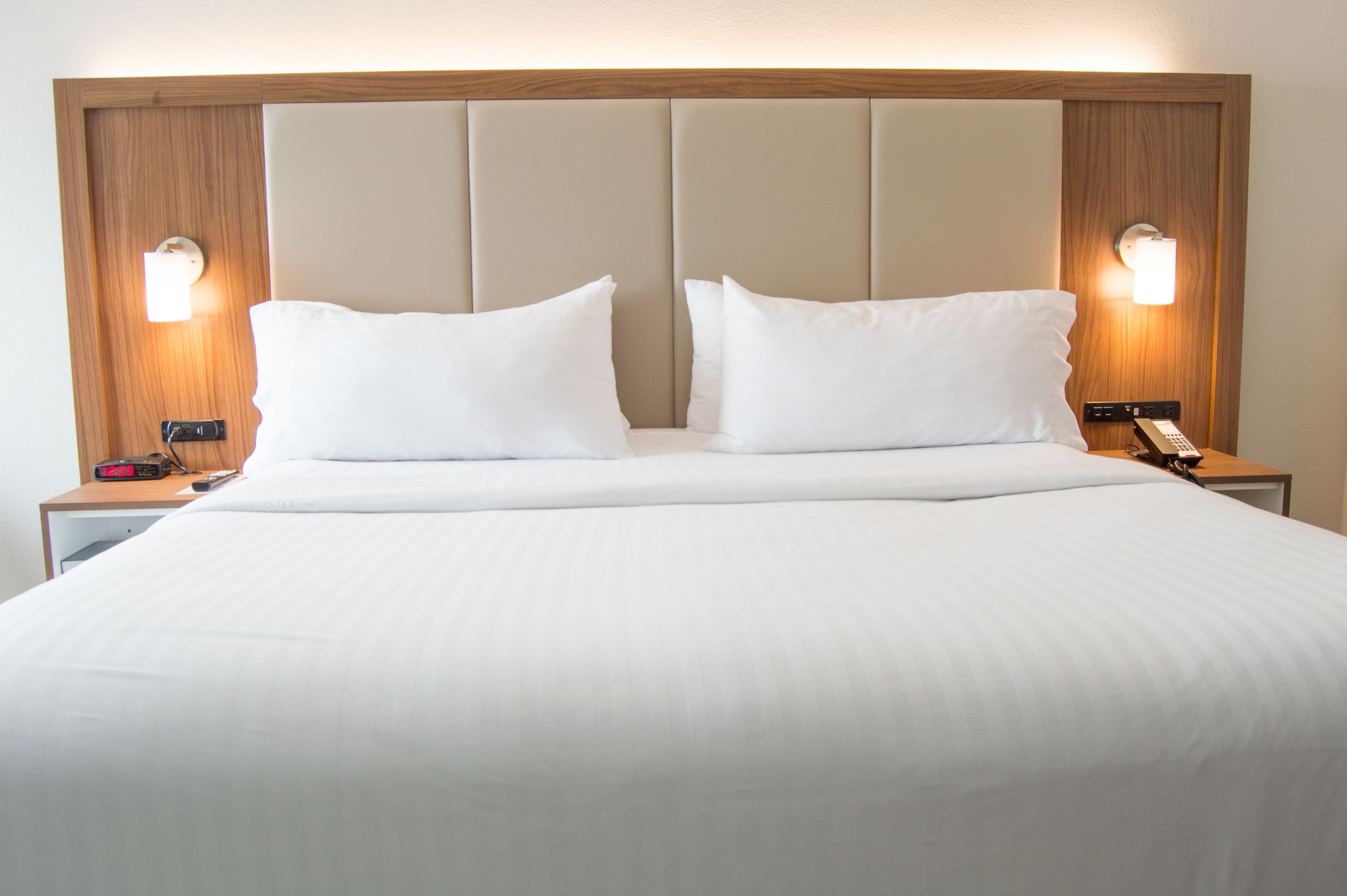 Holiday Inn Express Slidell — 7