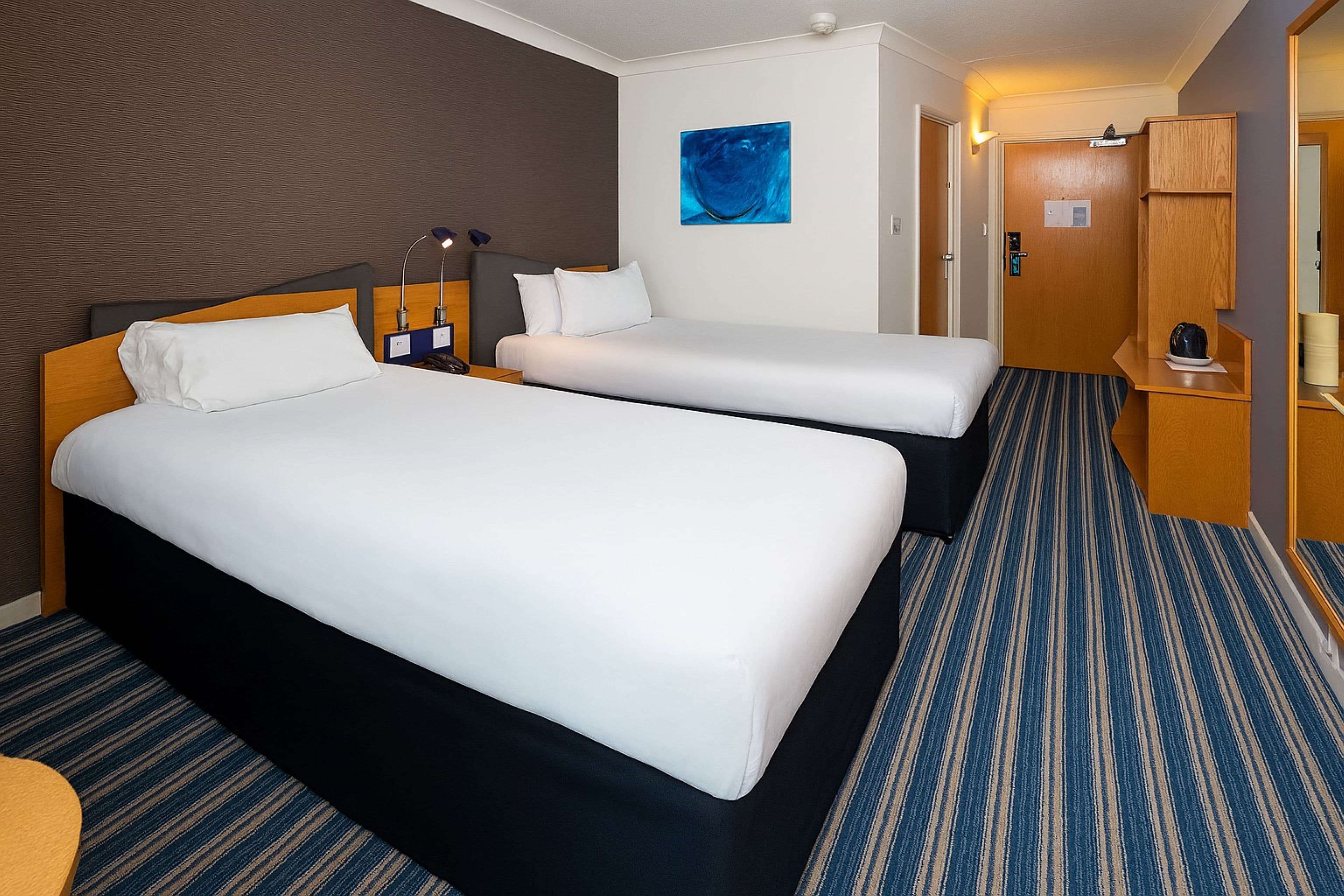 Holiday Inn Express Southampton - West — 21