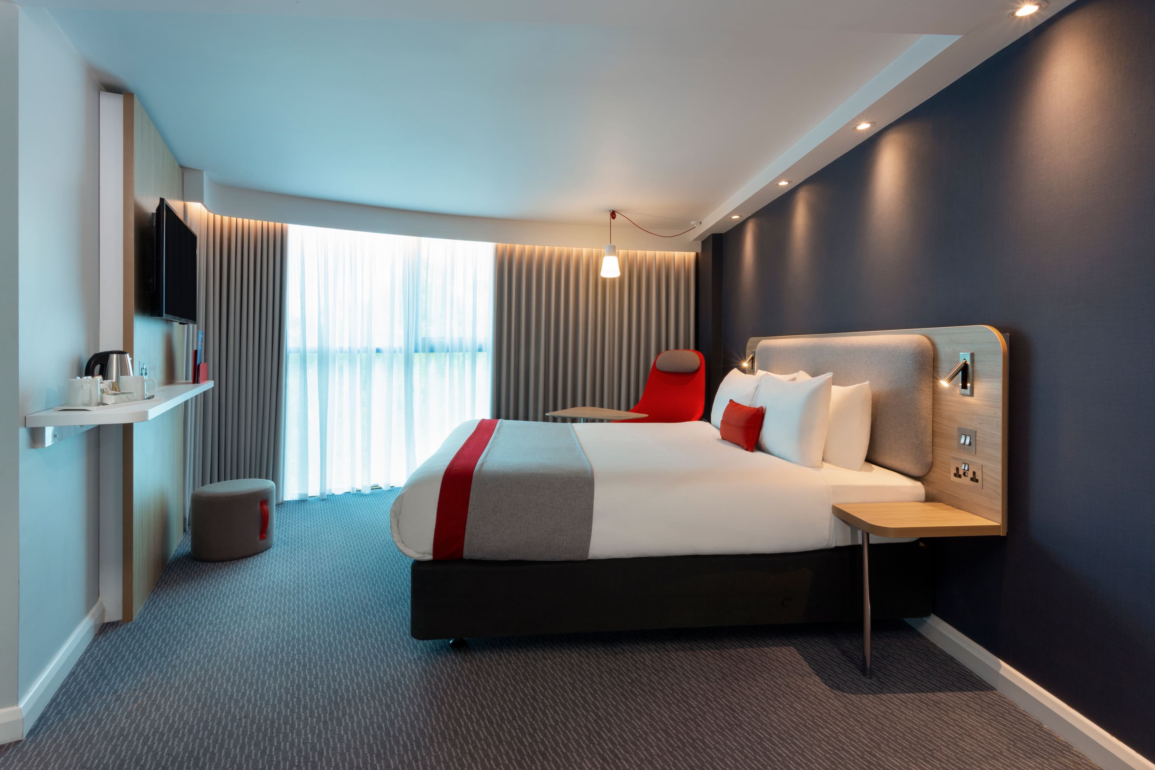 Holiday Inn Express Southampton M27, Jct.7 - Image 4