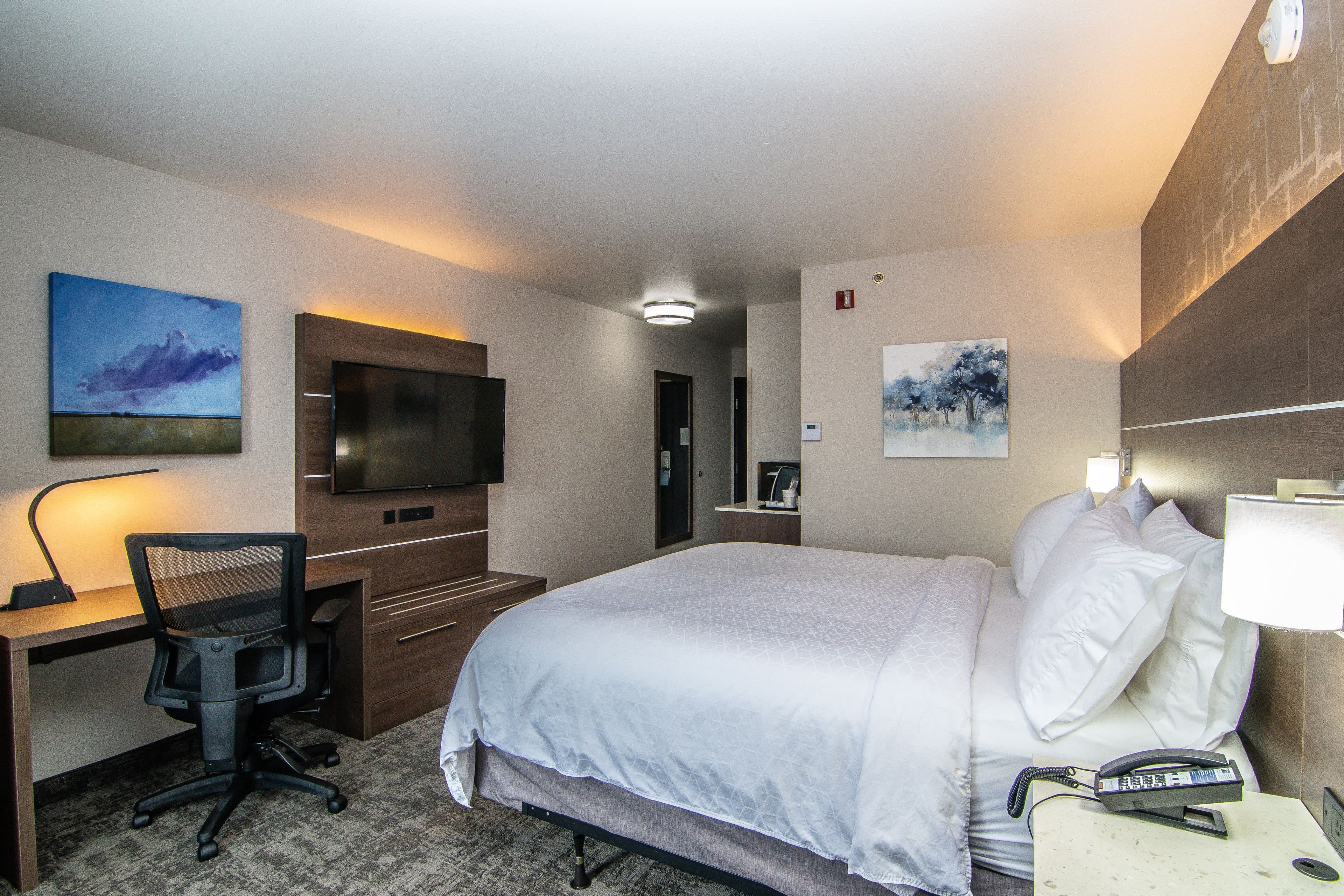 Holiday Inn Express Spokane-Downtown — 16