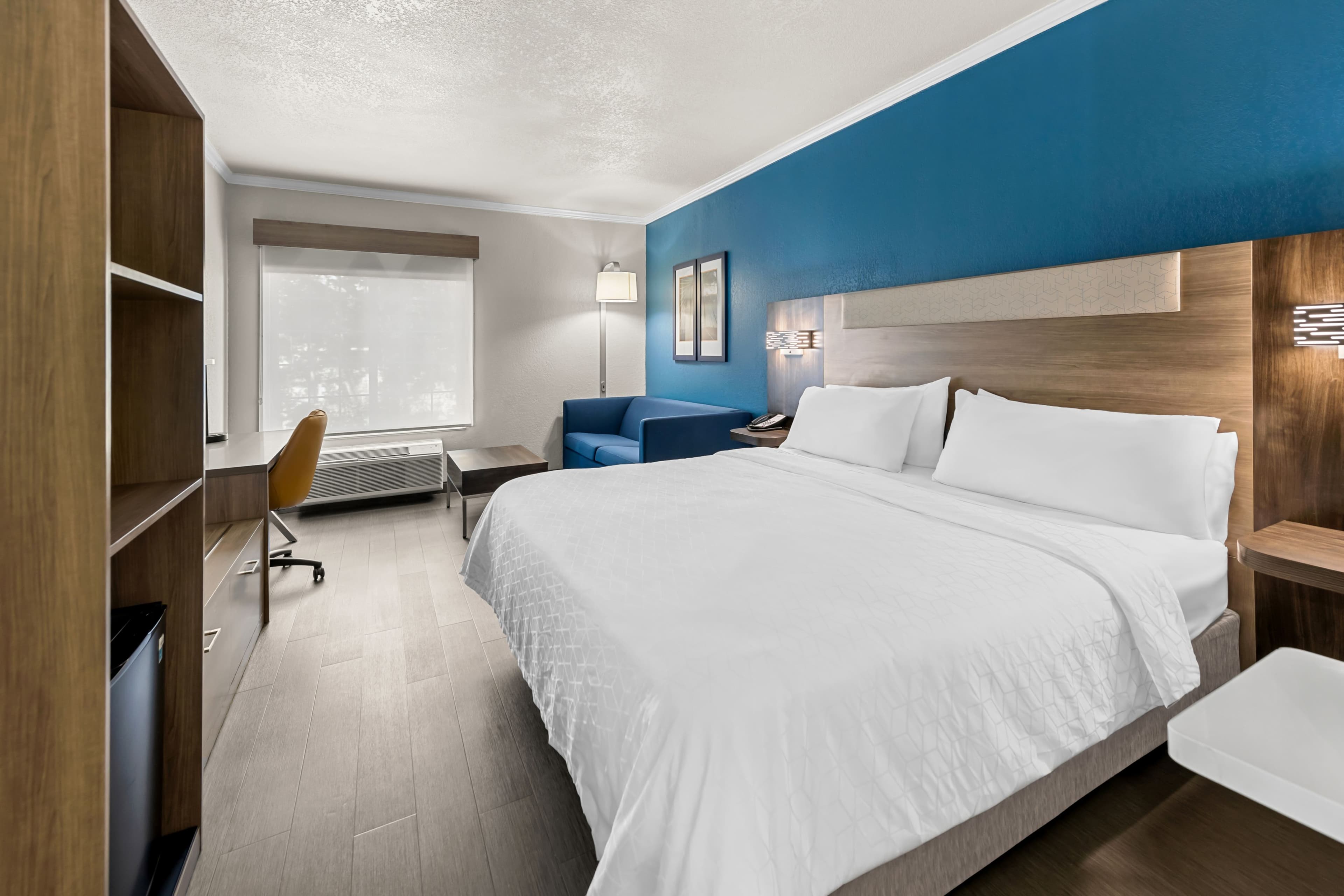 Holiday Inn Express Saint Simons Island — 14