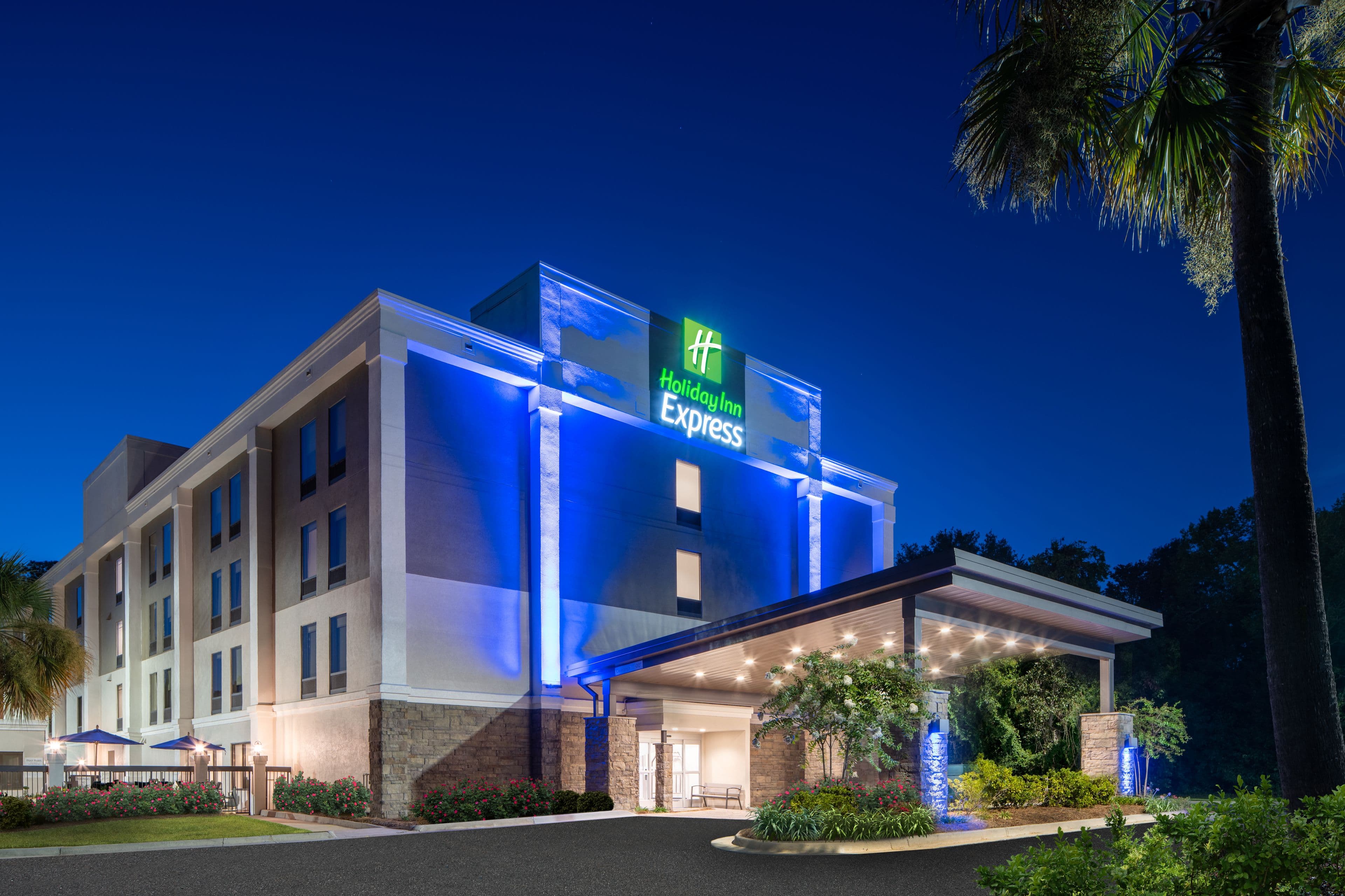 Holiday Inn Express Statesboro - Image 1