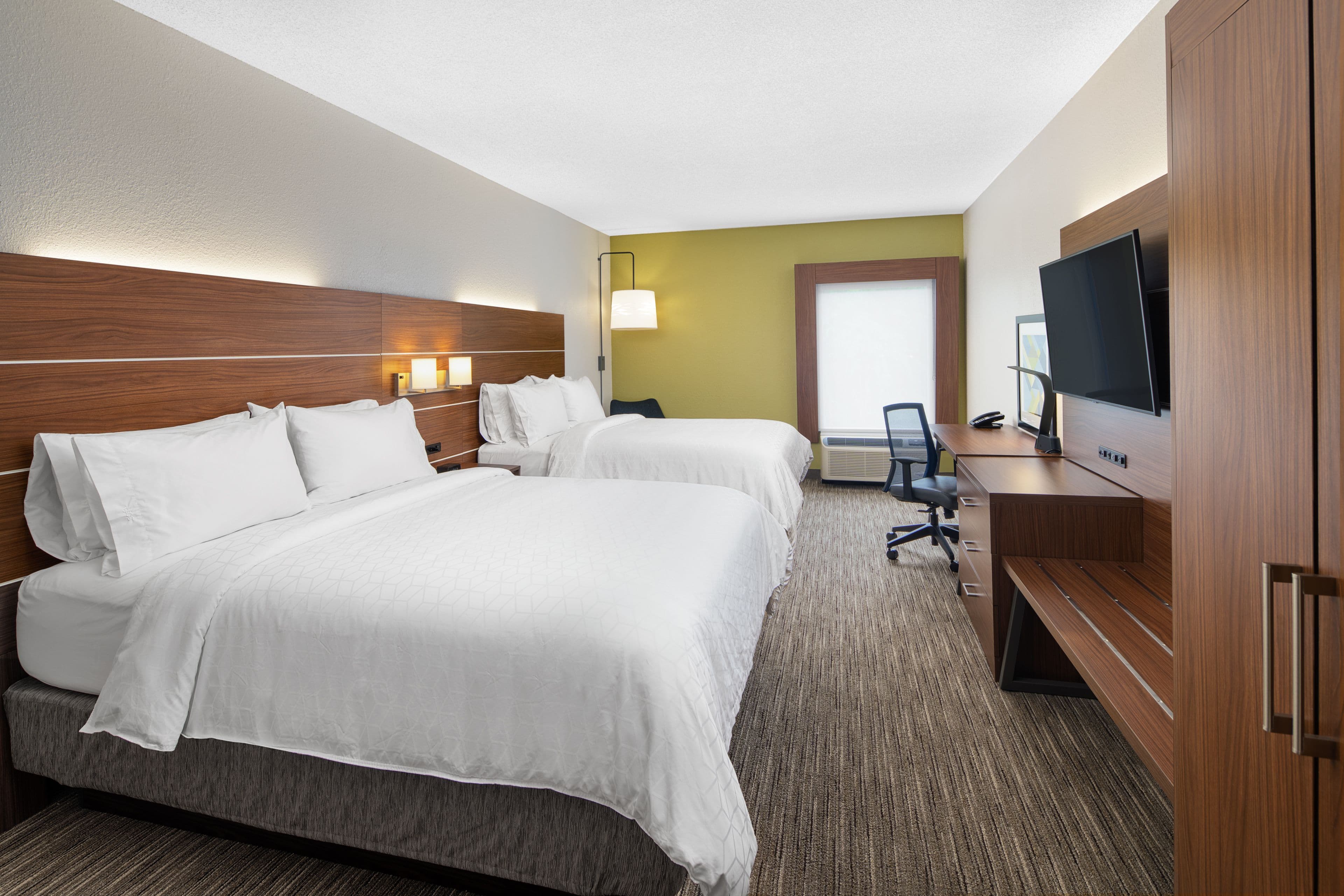 Holiday Inn Express Statesboro — 17