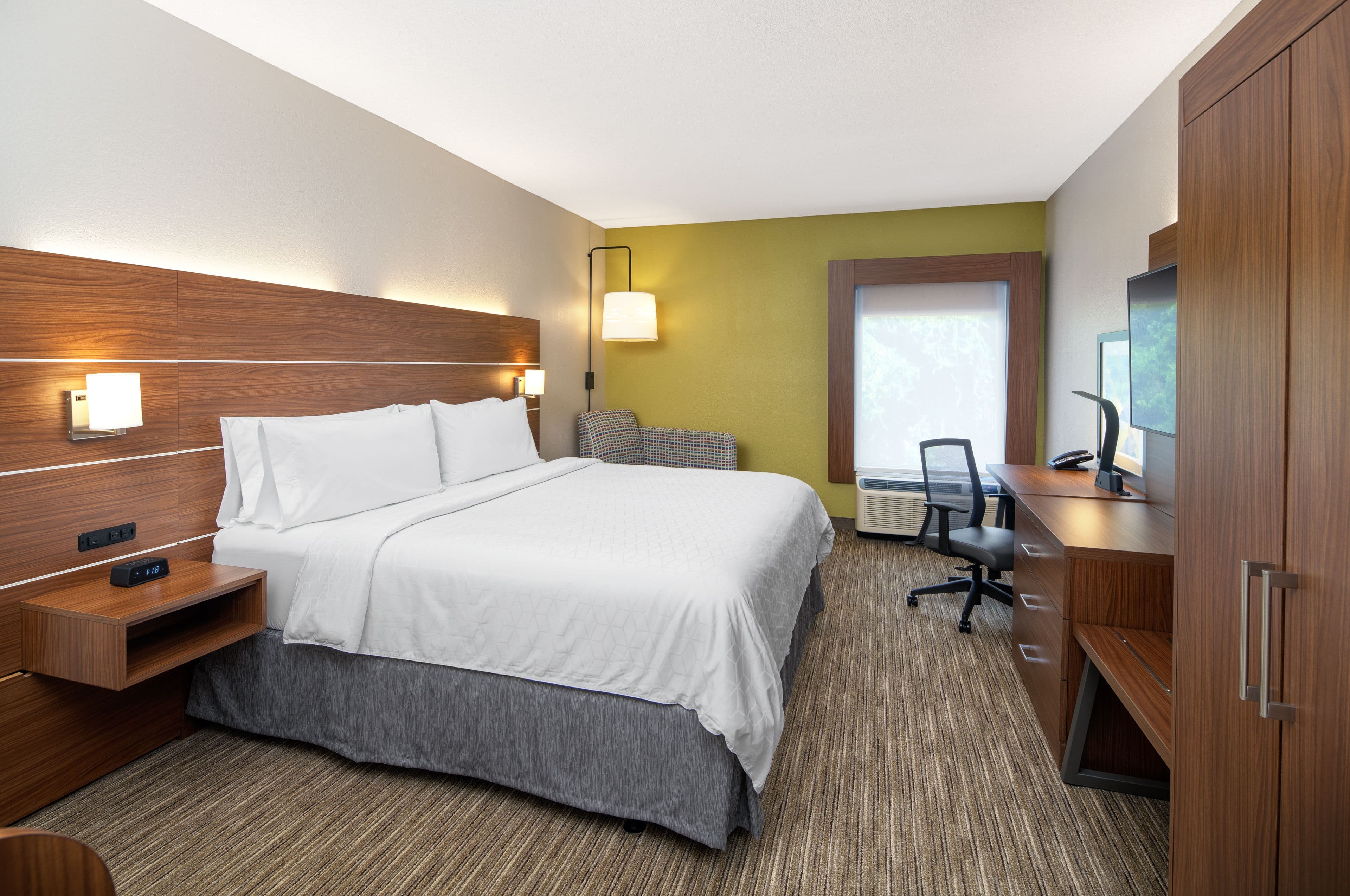 Holiday Inn Express Statesboro — 14