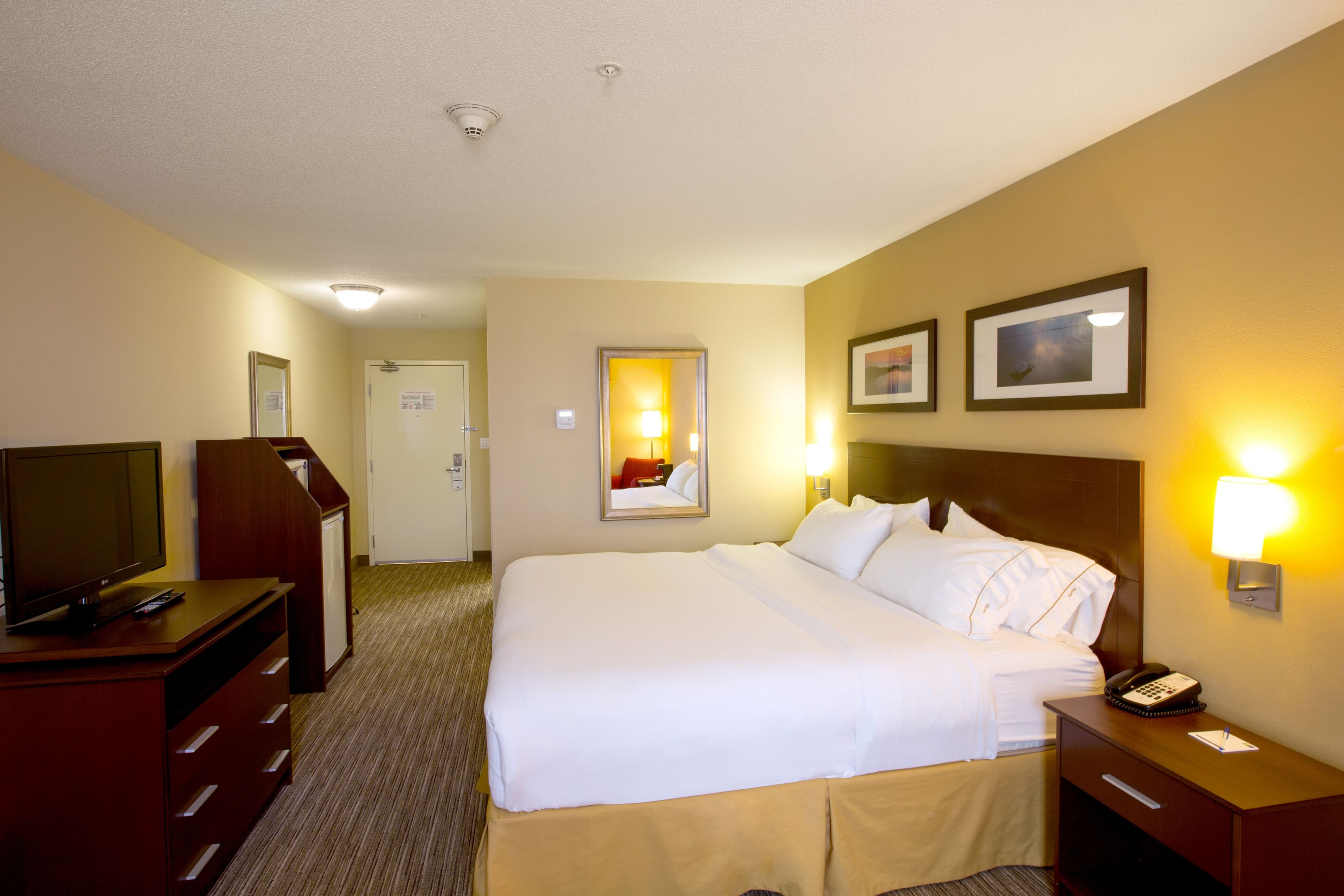 Holiday Inn Express Stellarton-New Glasgow — 17