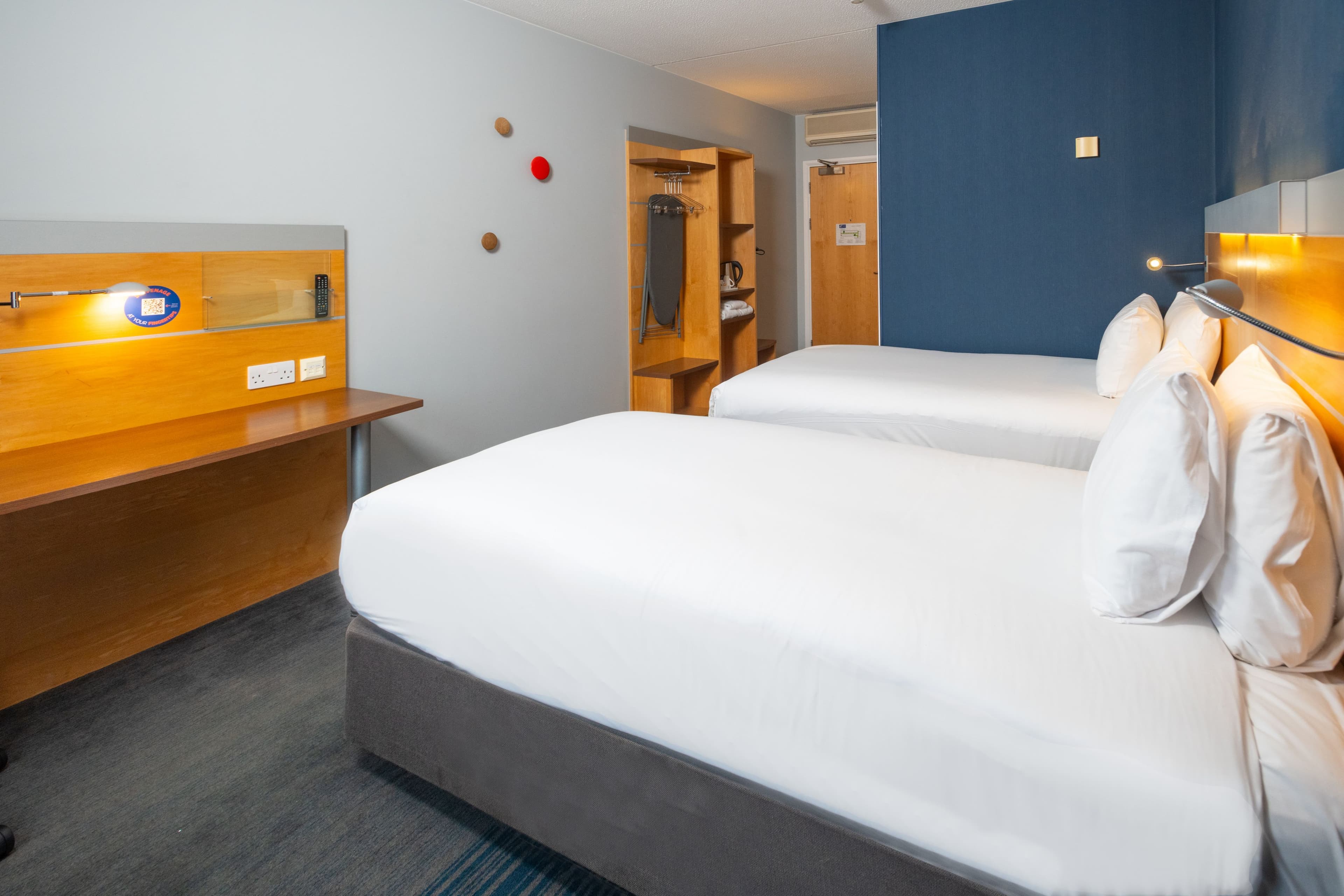 Holiday Inn Express Stevenage — 34