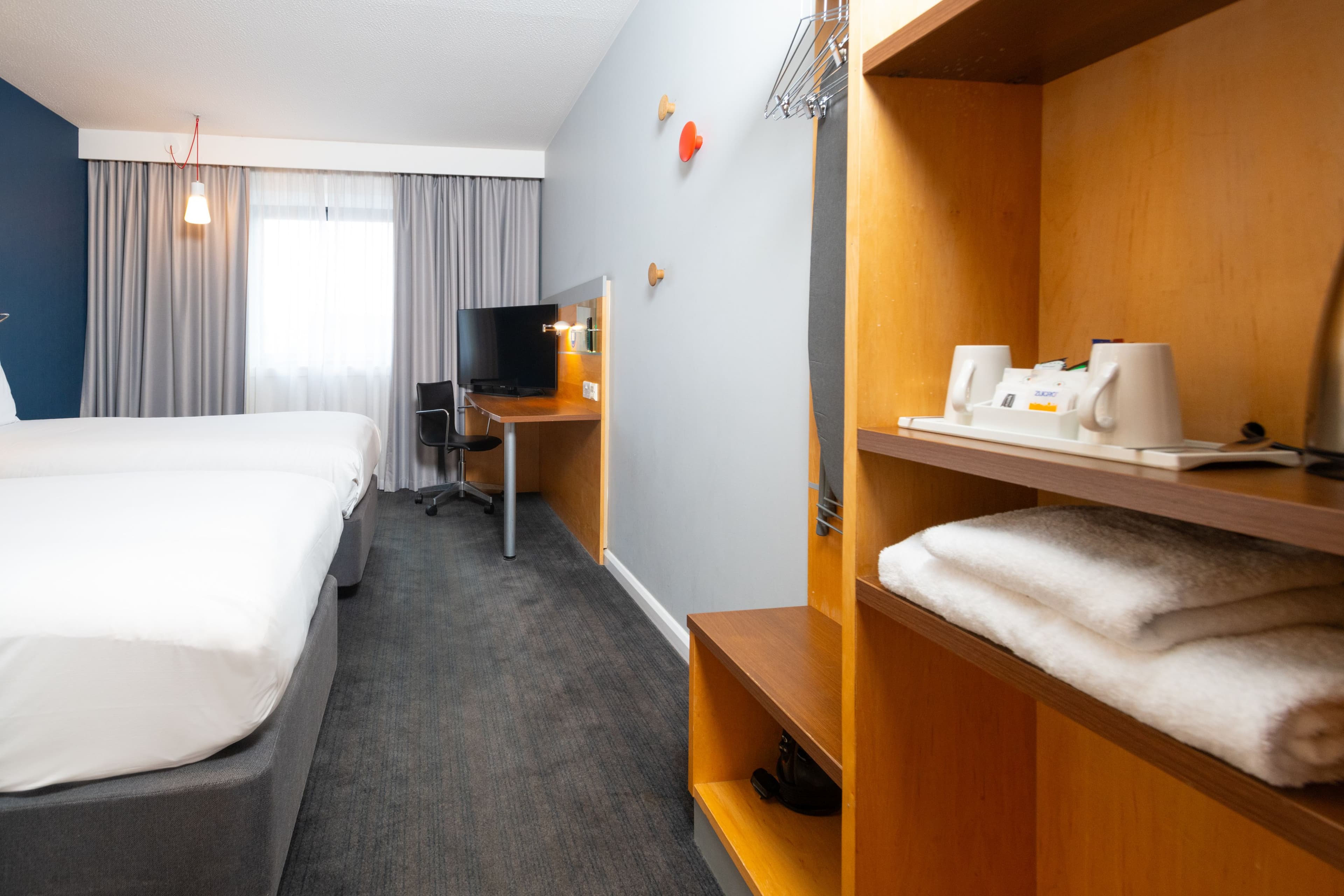 Holiday Inn Express Stevenage — 33