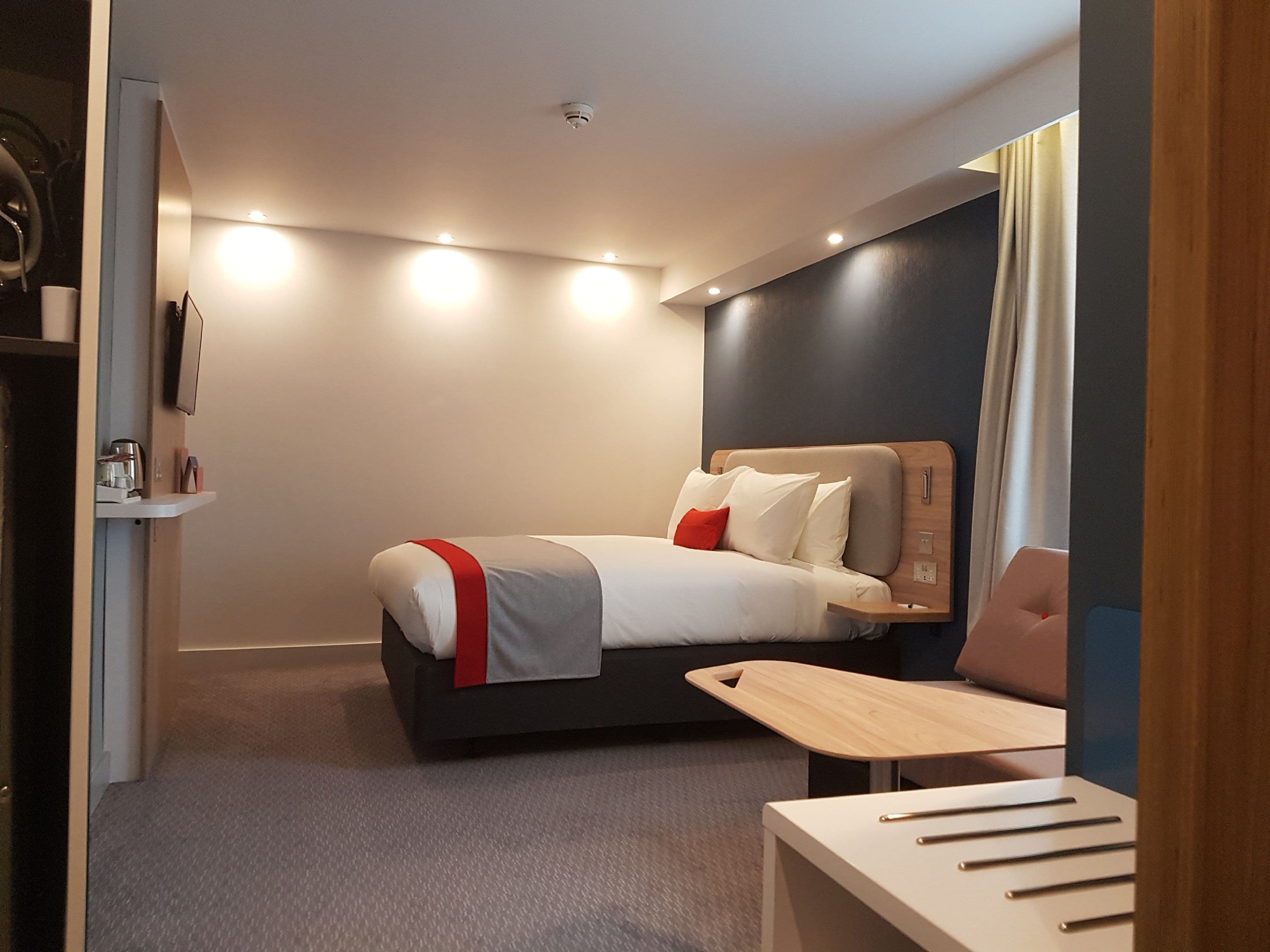 Holiday Inn Express Stockport — 19