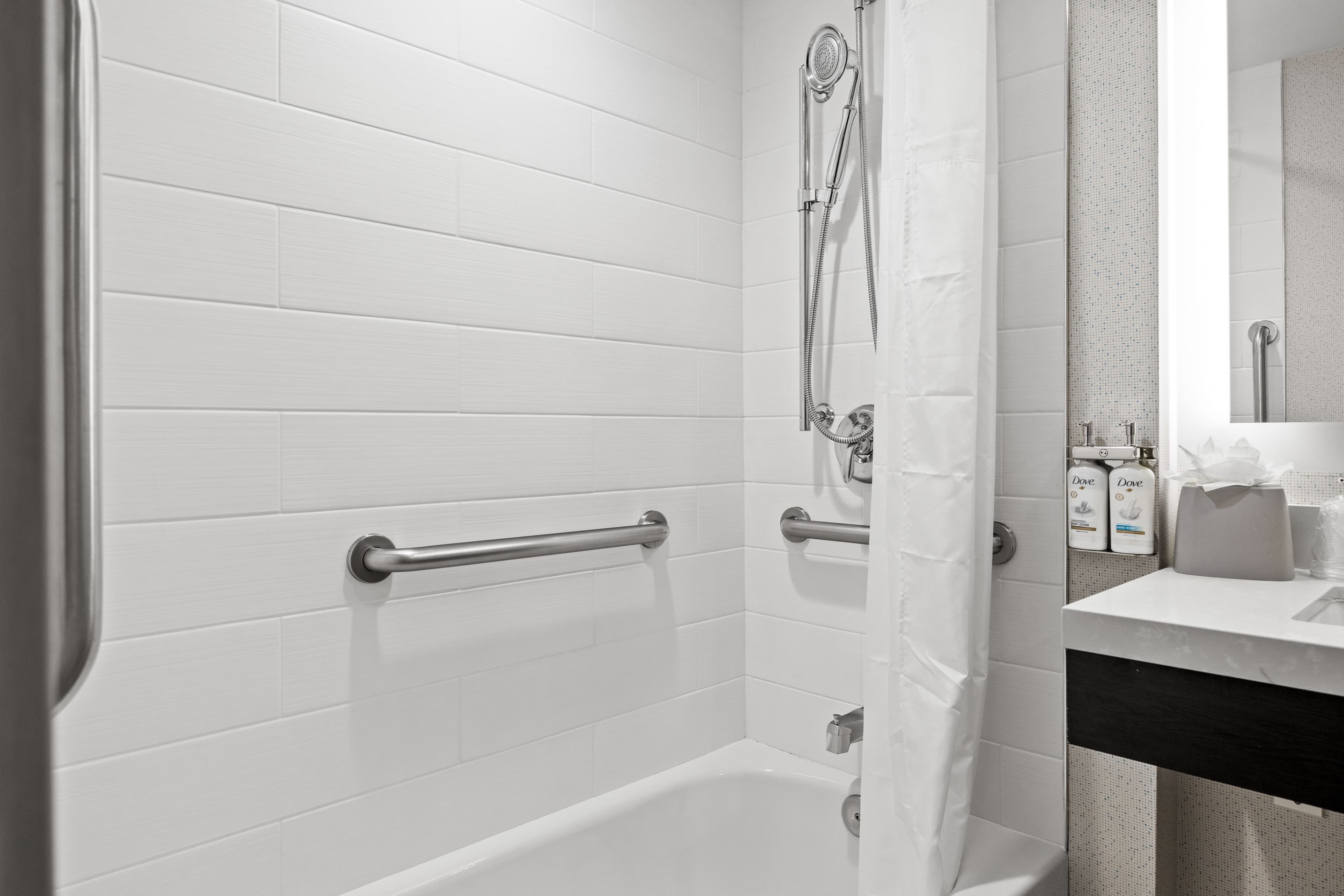 Holiday Inn Express Sunnyvale - Silicon Valley — 58
