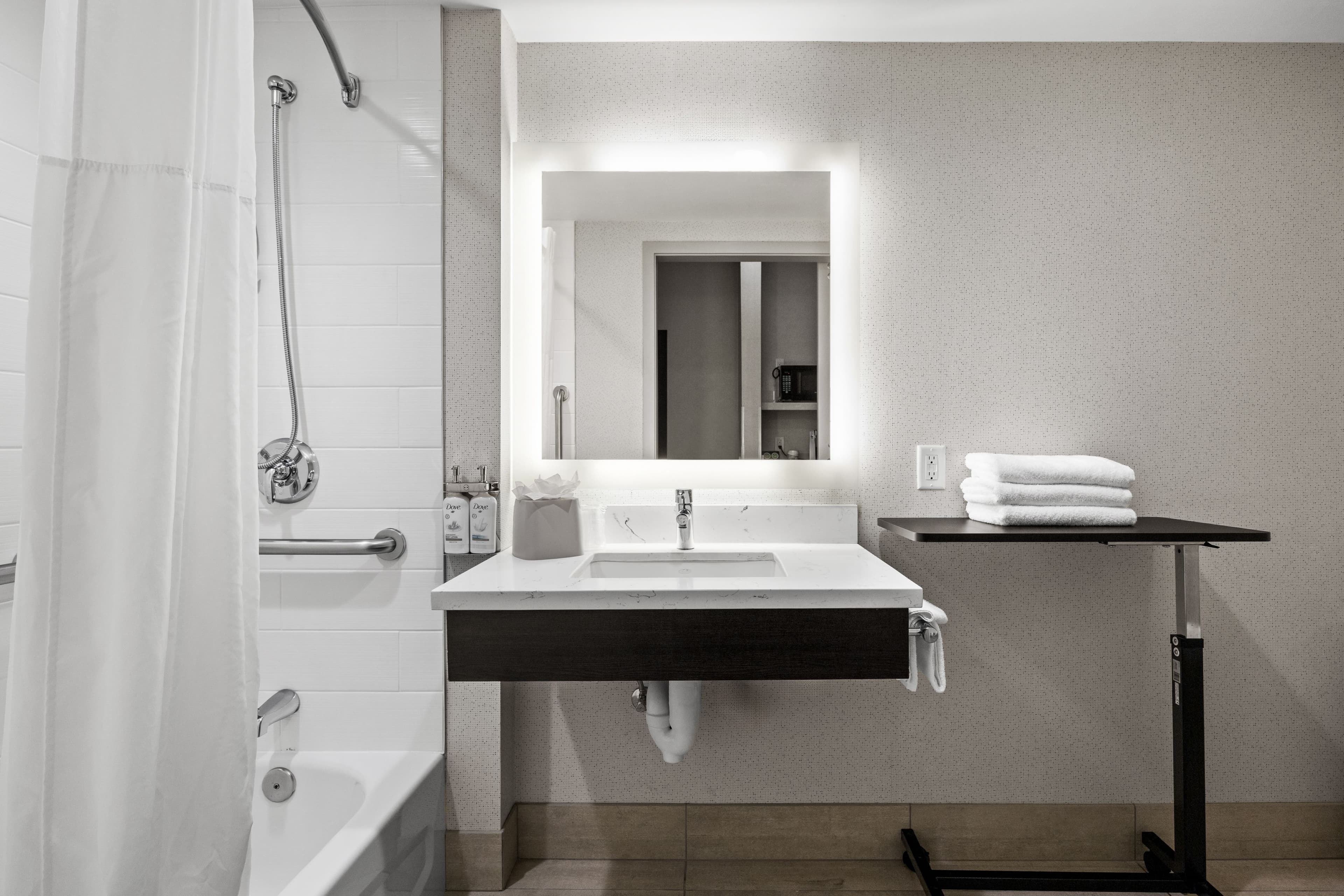 Holiday Inn Express Sunnyvale - Silicon Valley — 67