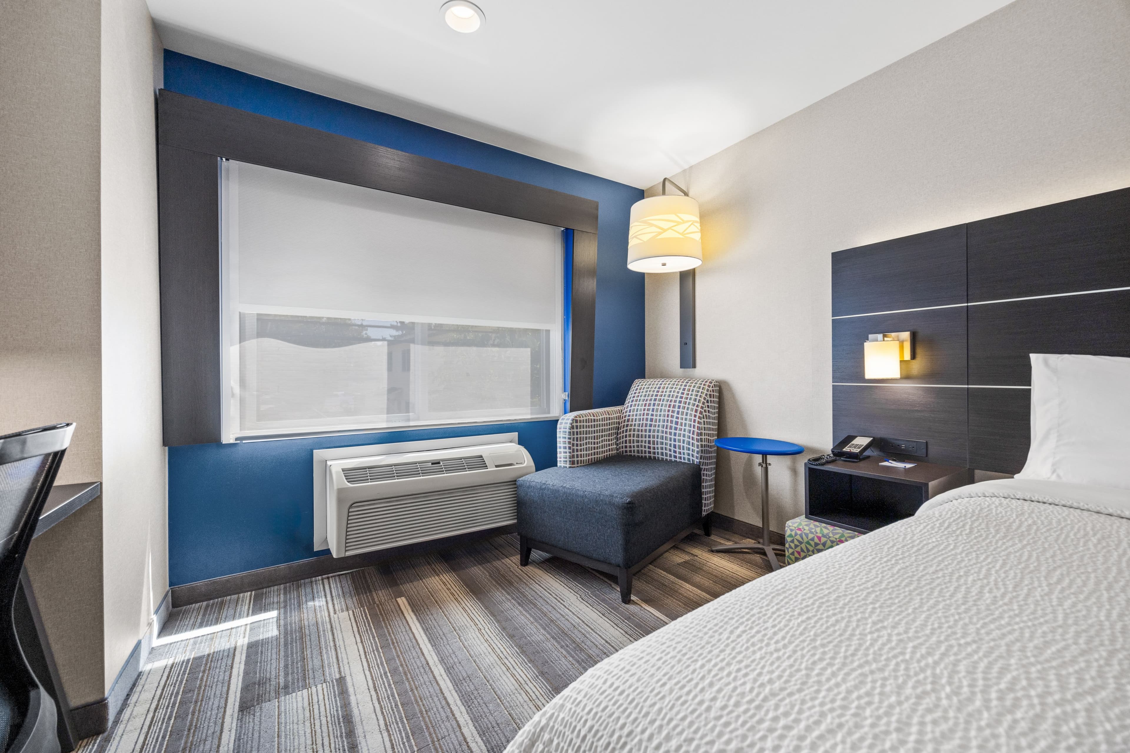 STANDARD ROOM - Image 11