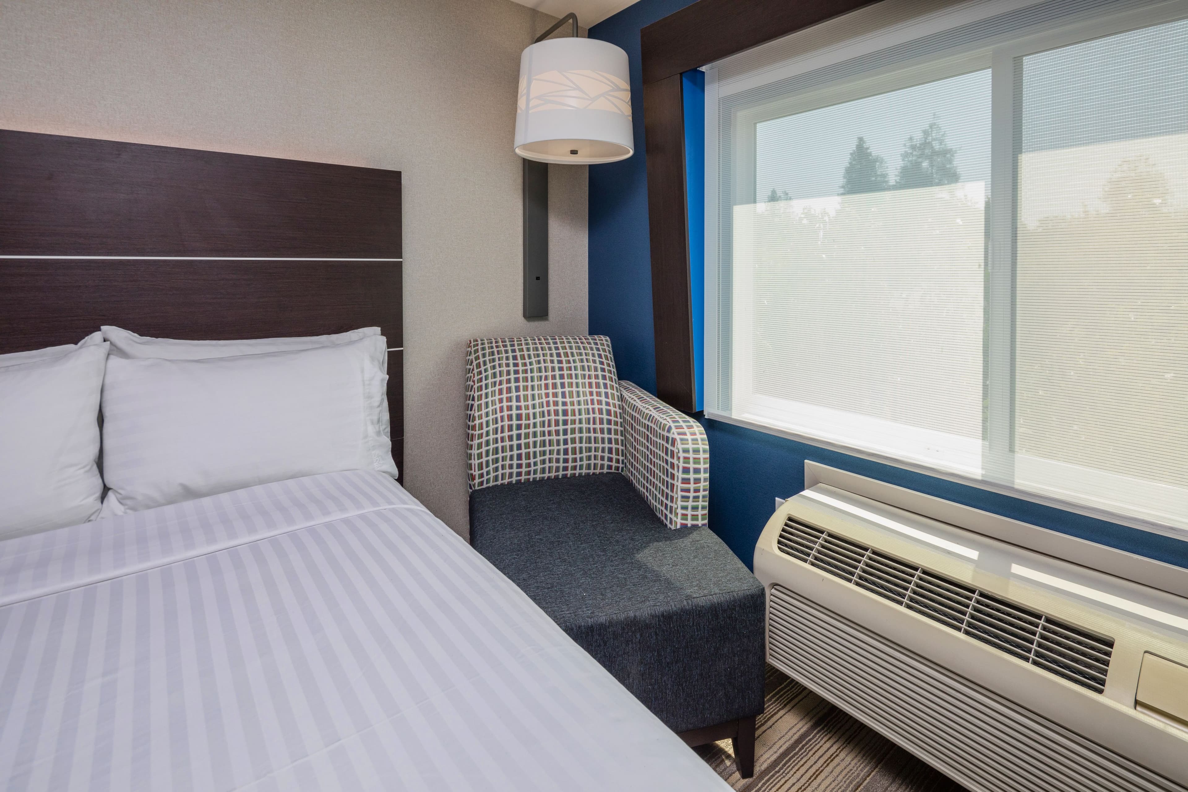 Holiday Inn Express Sunnyvale - Silicon Valley - Image 3