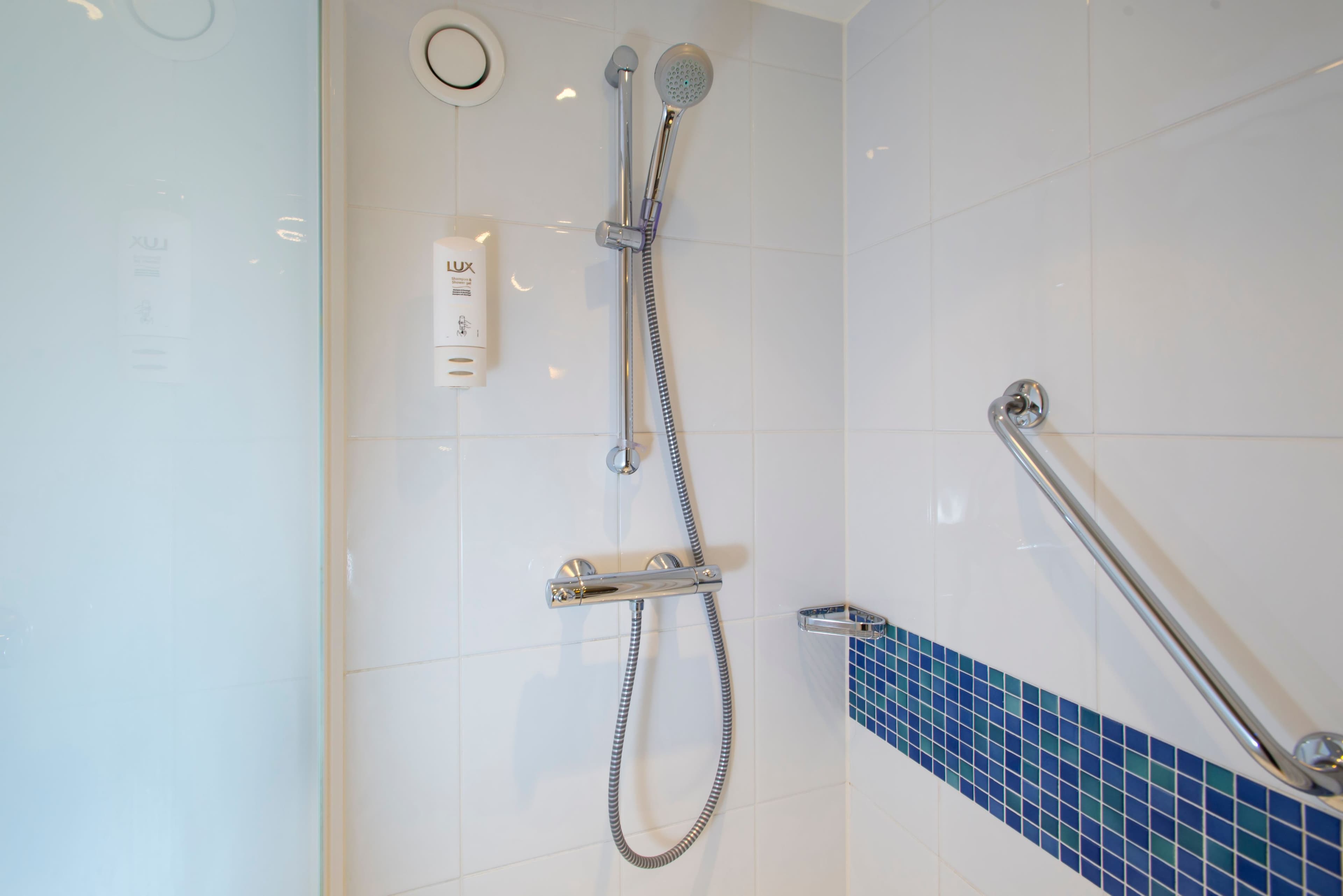 Holiday Inn Express London - Epsom Downs — 21