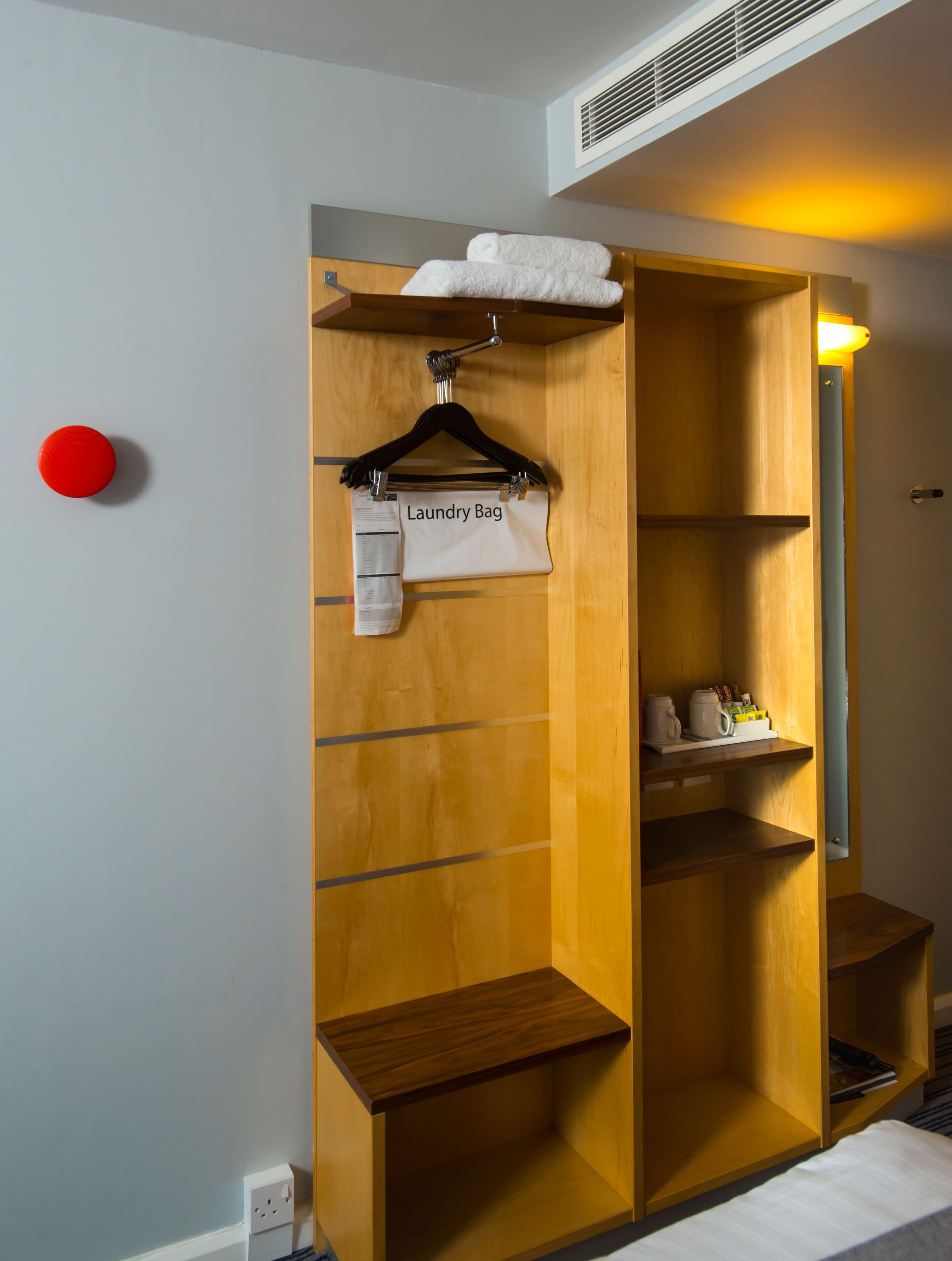 Holiday Inn Express London - Epsom Downs — 26