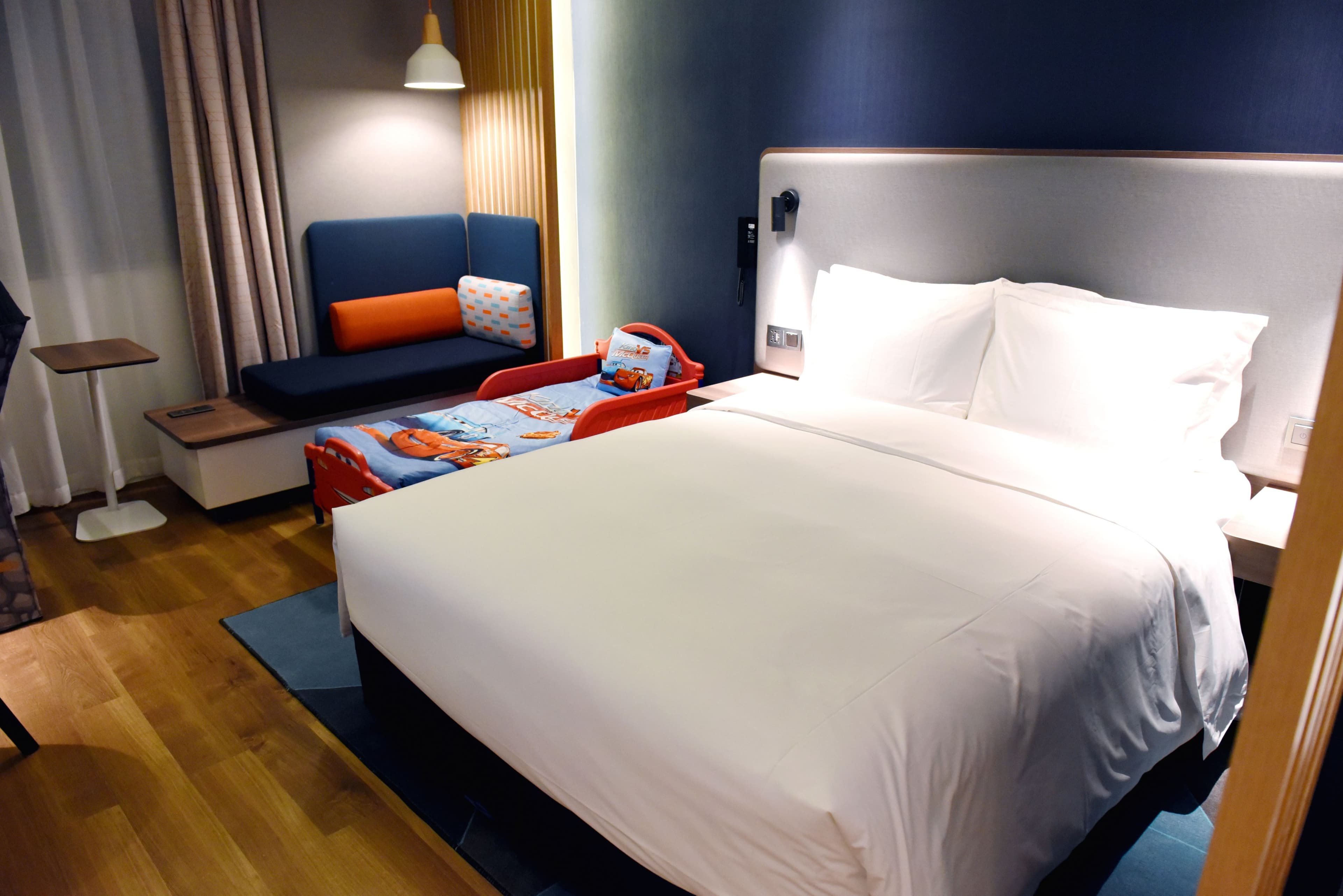 Holiday Inn Express Suzhou Zhouzhuang Ancient Town - Image 2