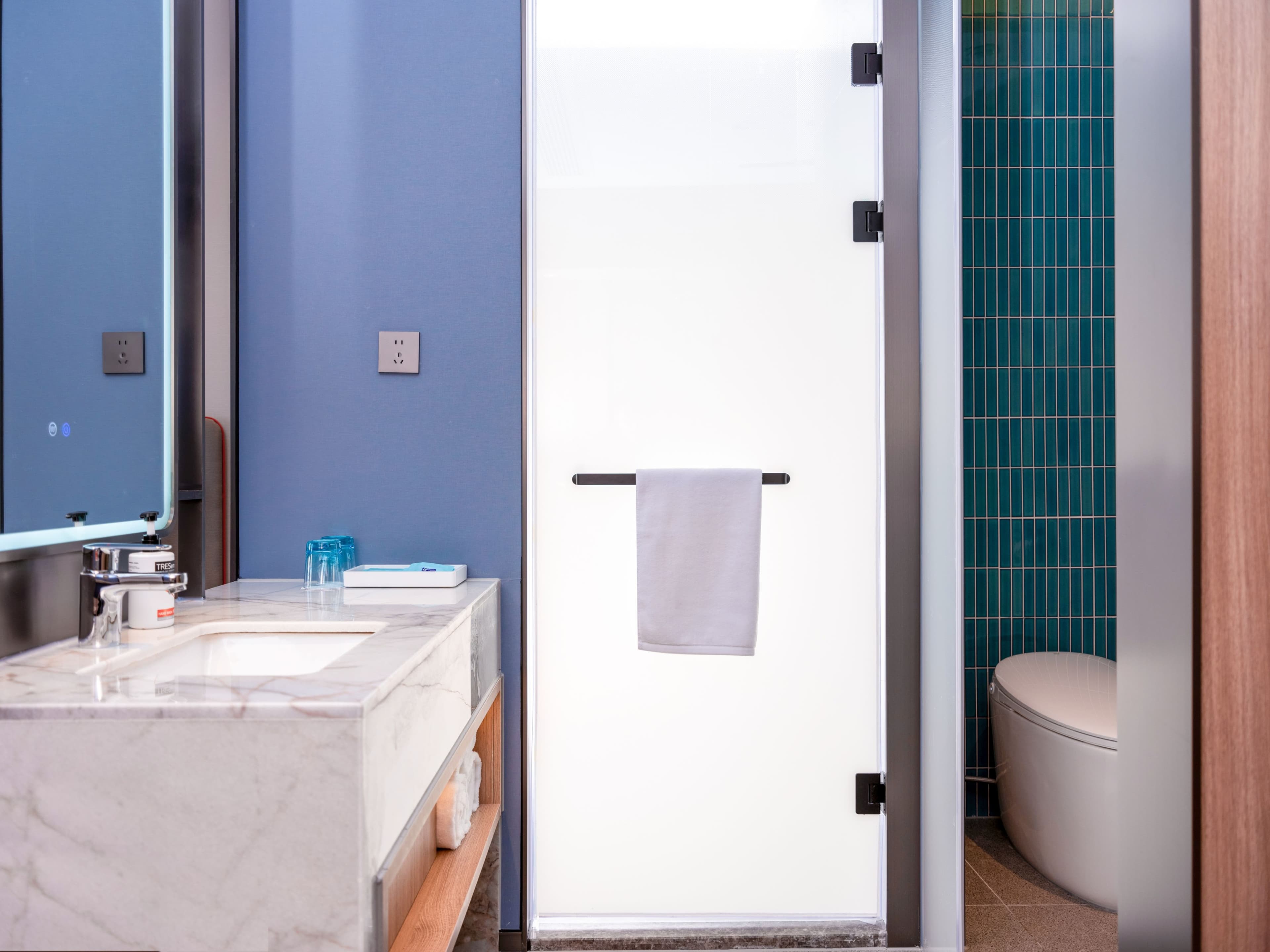 Standard Room - Image 9