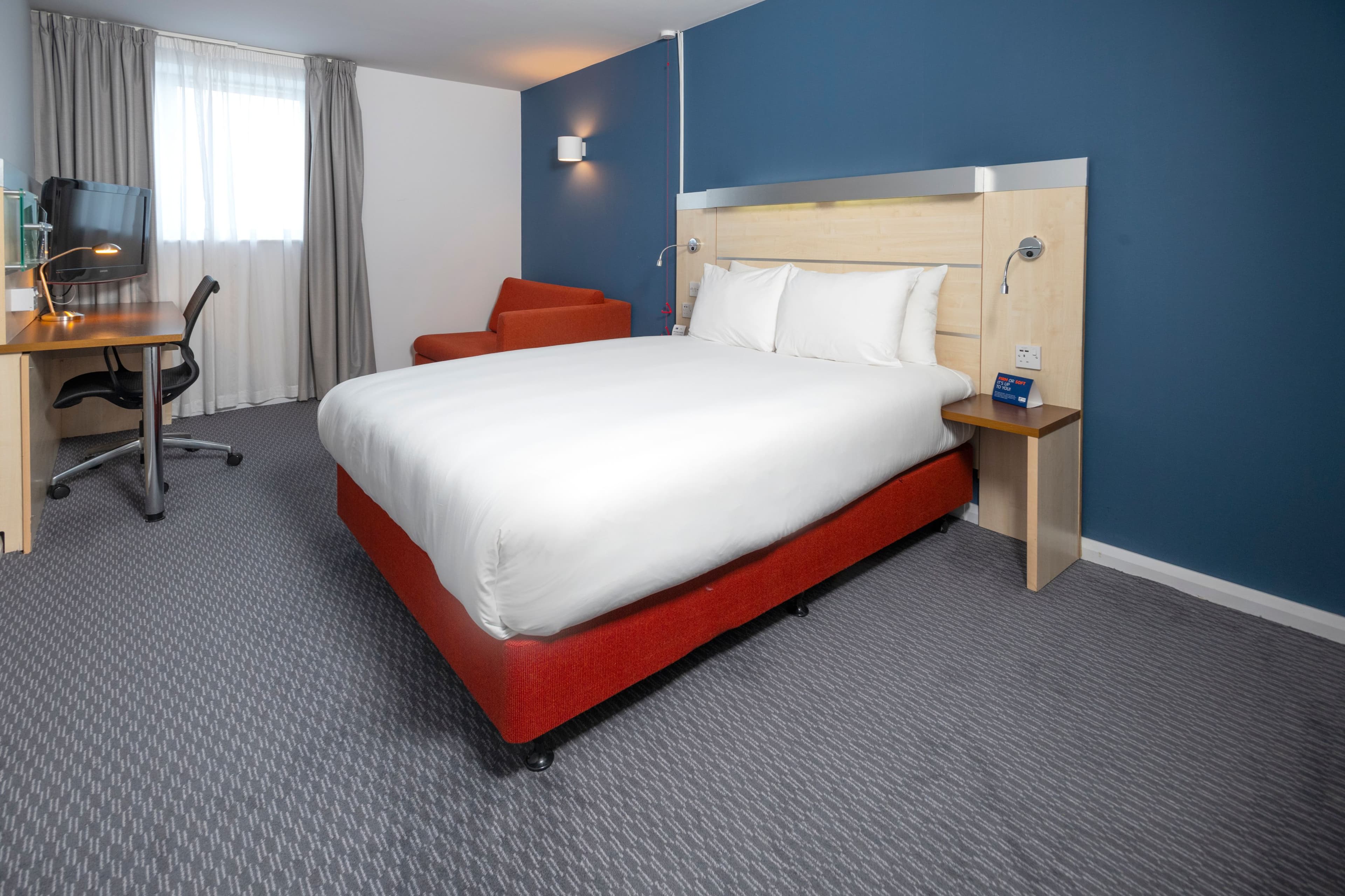 Holiday Inn Express Swindon City Centre — 28