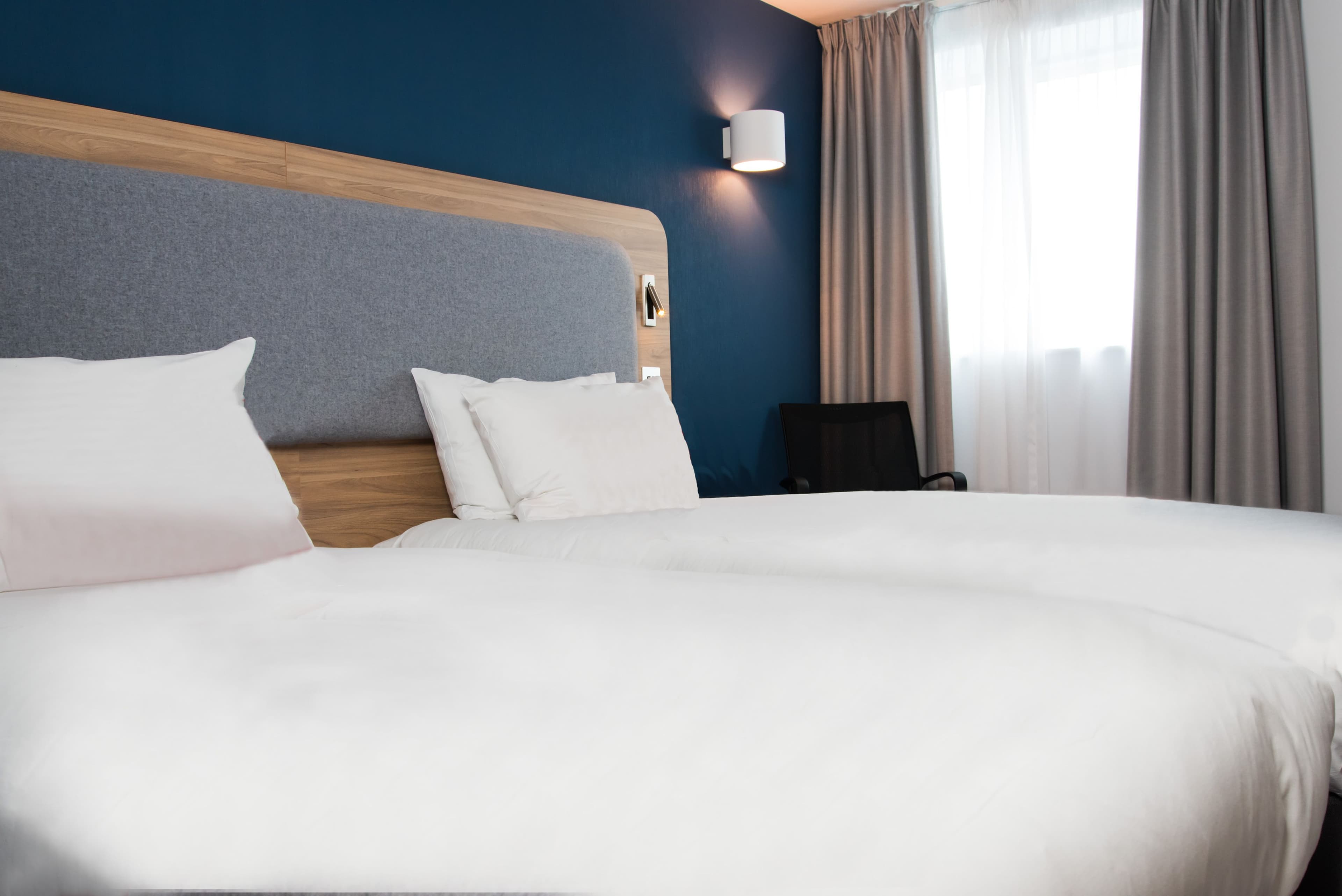Holiday Inn Express Swindon City Centre — 39