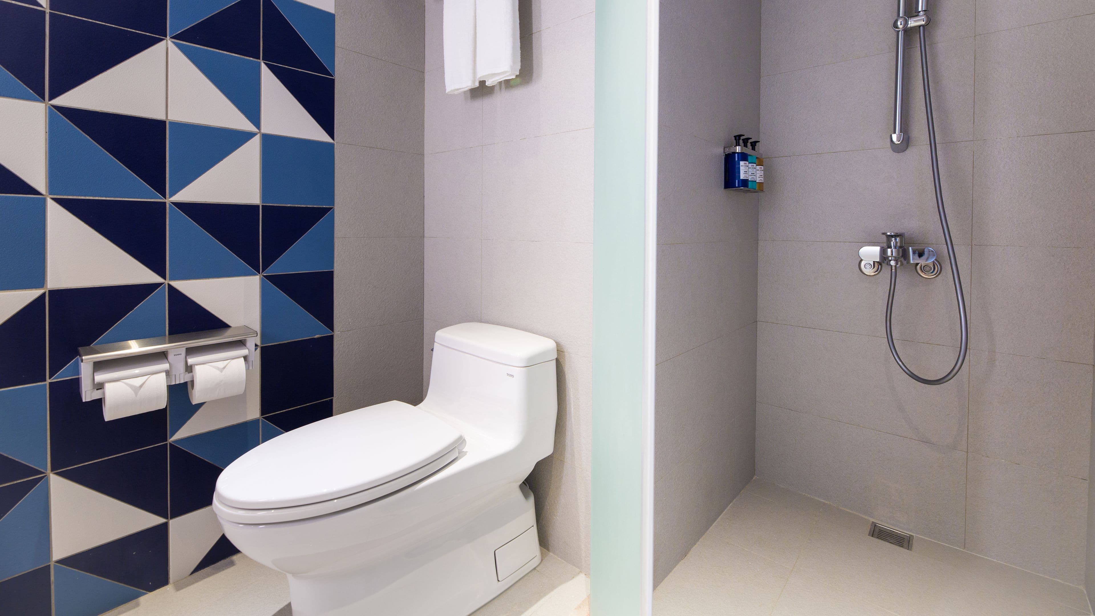Holiday Inn Express Taichung Fengchia — 5