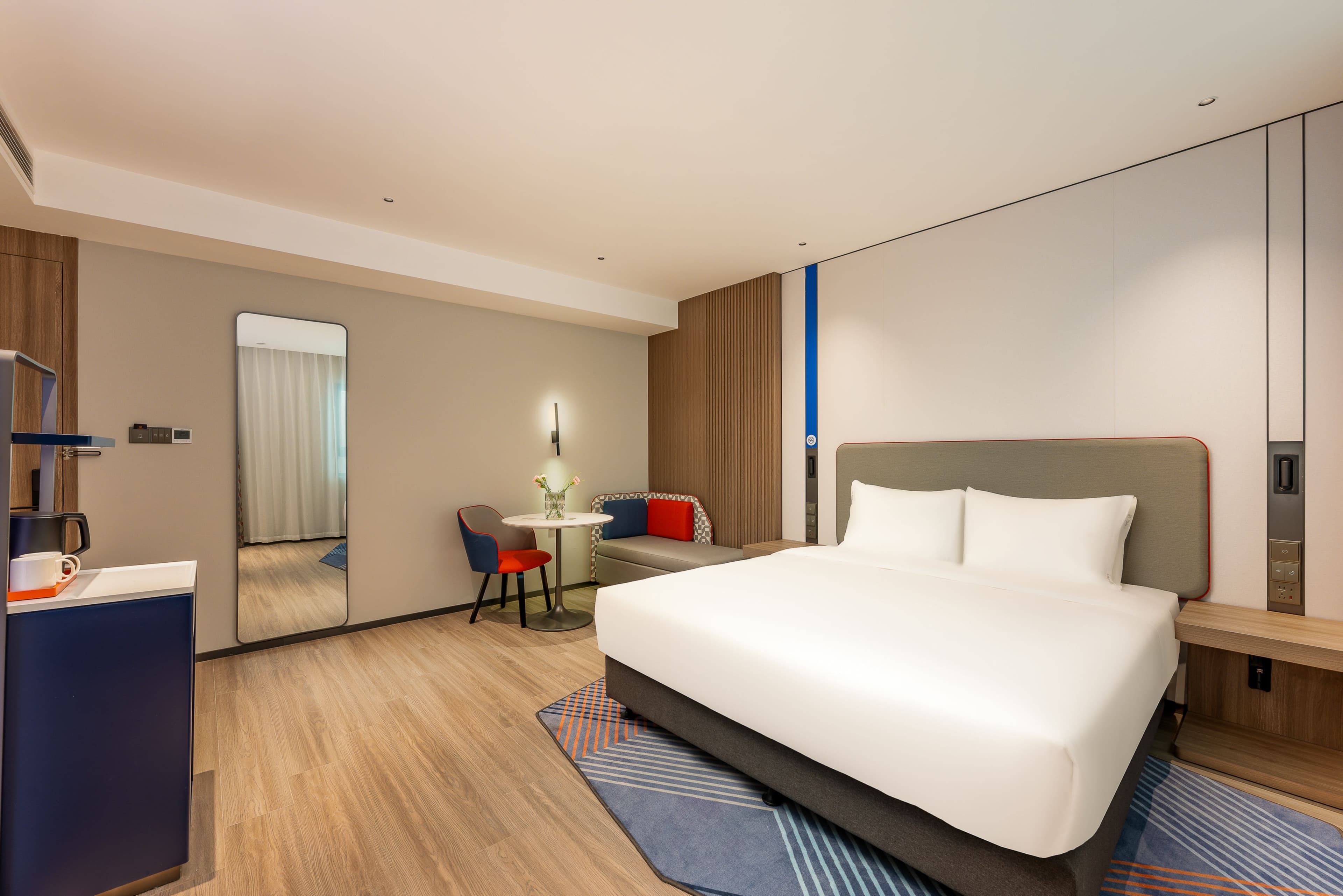 Holiday Inn Express Taizhou City Center — 17