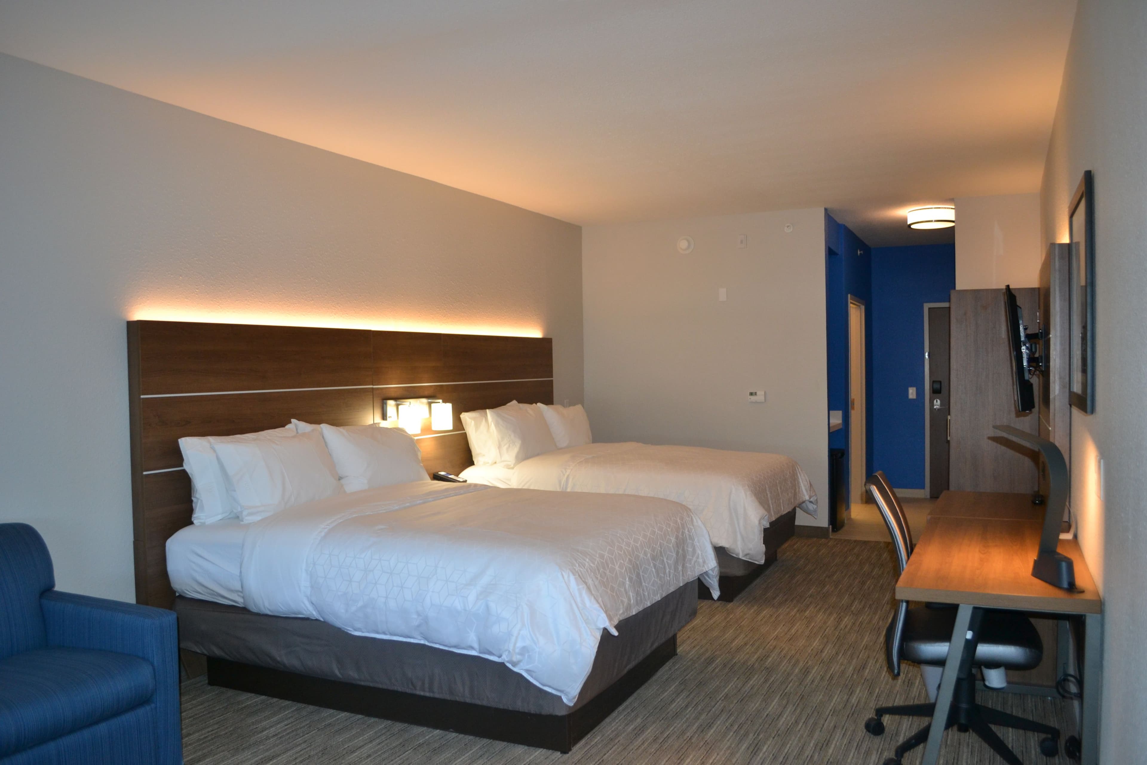 Holiday Inn Express Tallahassee-University Central — 11