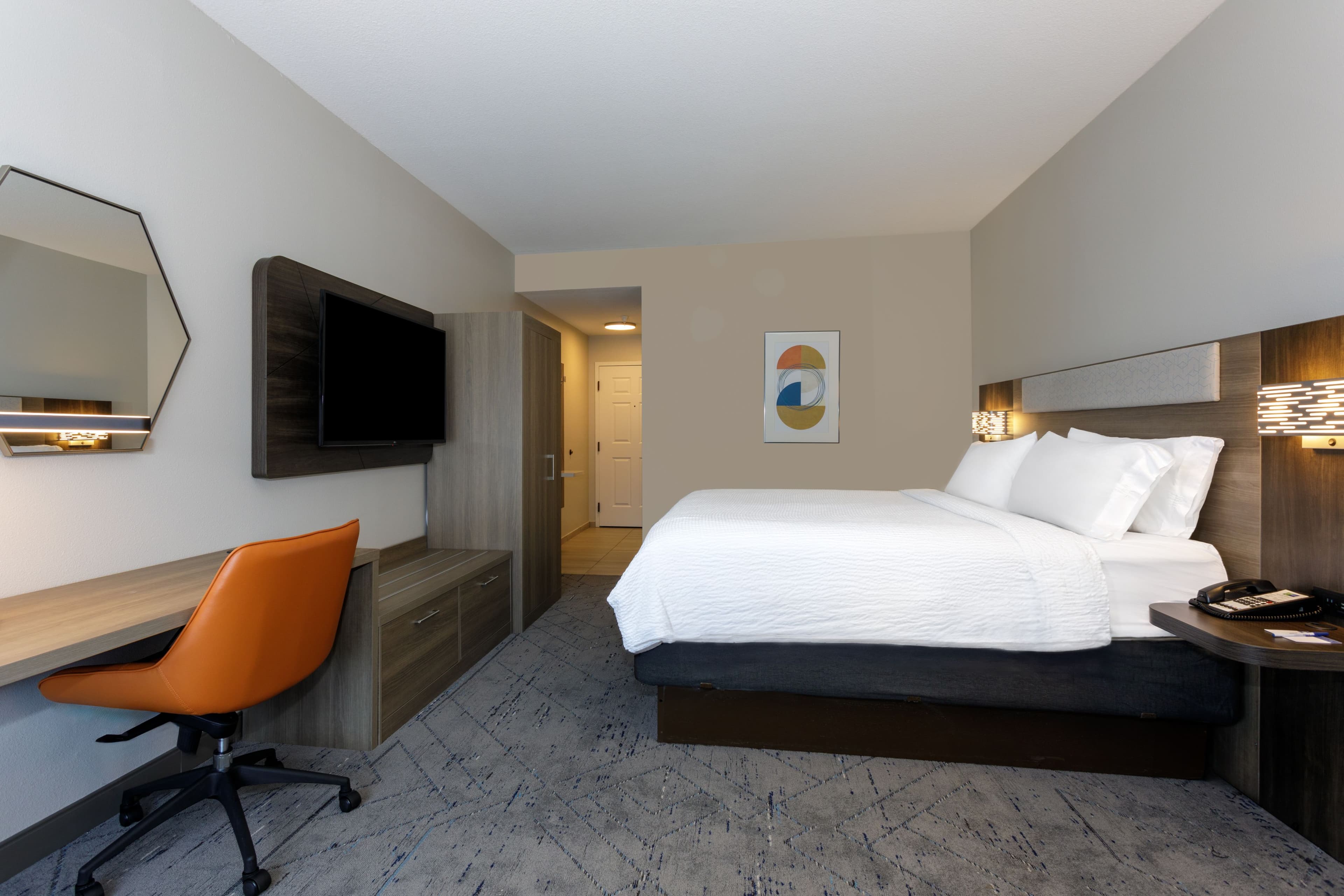 Holiday Inn Express Tampa N I-75 - University Area - Image 3
