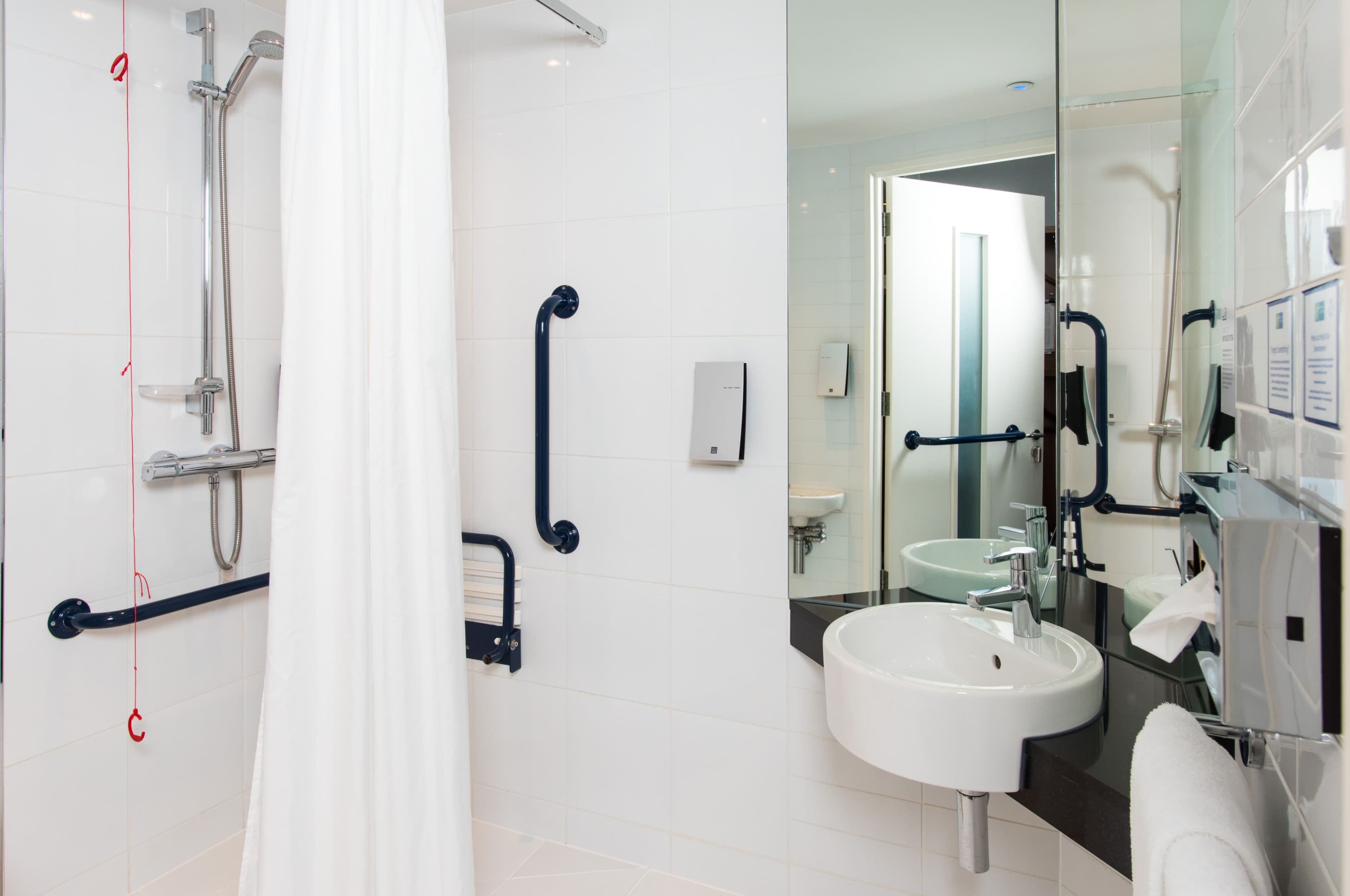 Holiday Inn Express Tamworth — 18