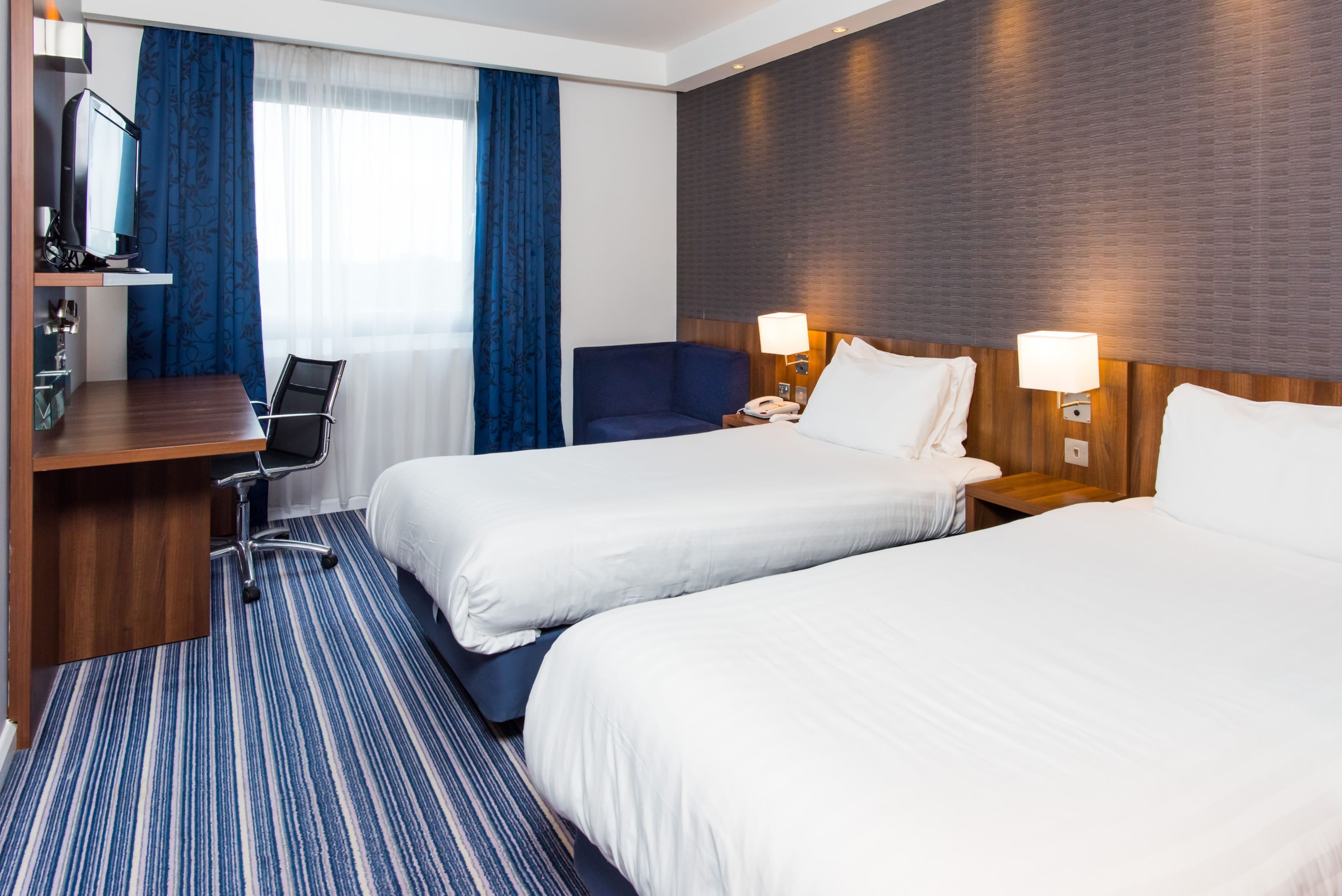 Holiday Inn Express Tamworth — 24