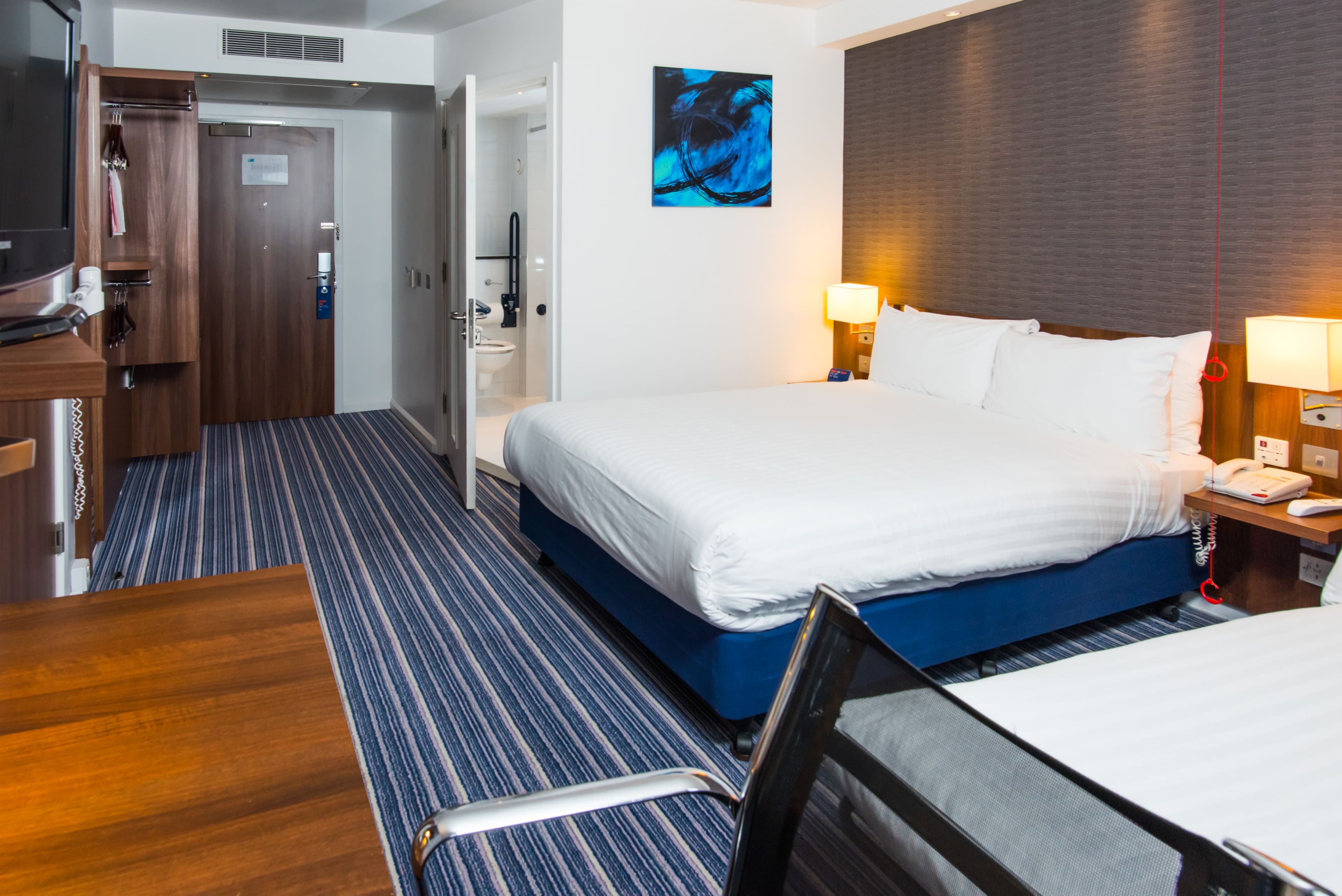 Holiday Inn Express Tamworth — 5