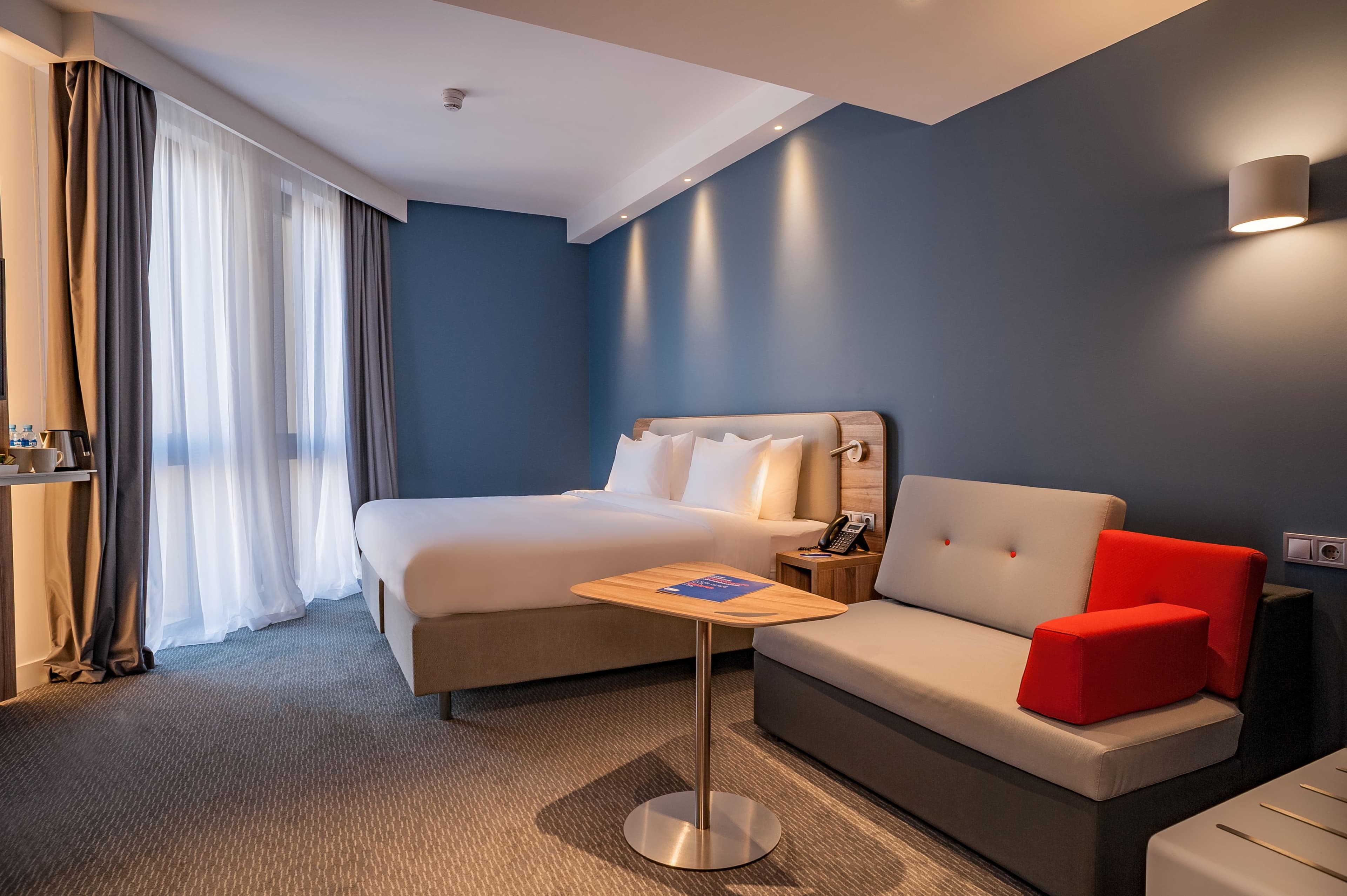 Holiday Inn Express Tbilisi Avlabari - Image 4
