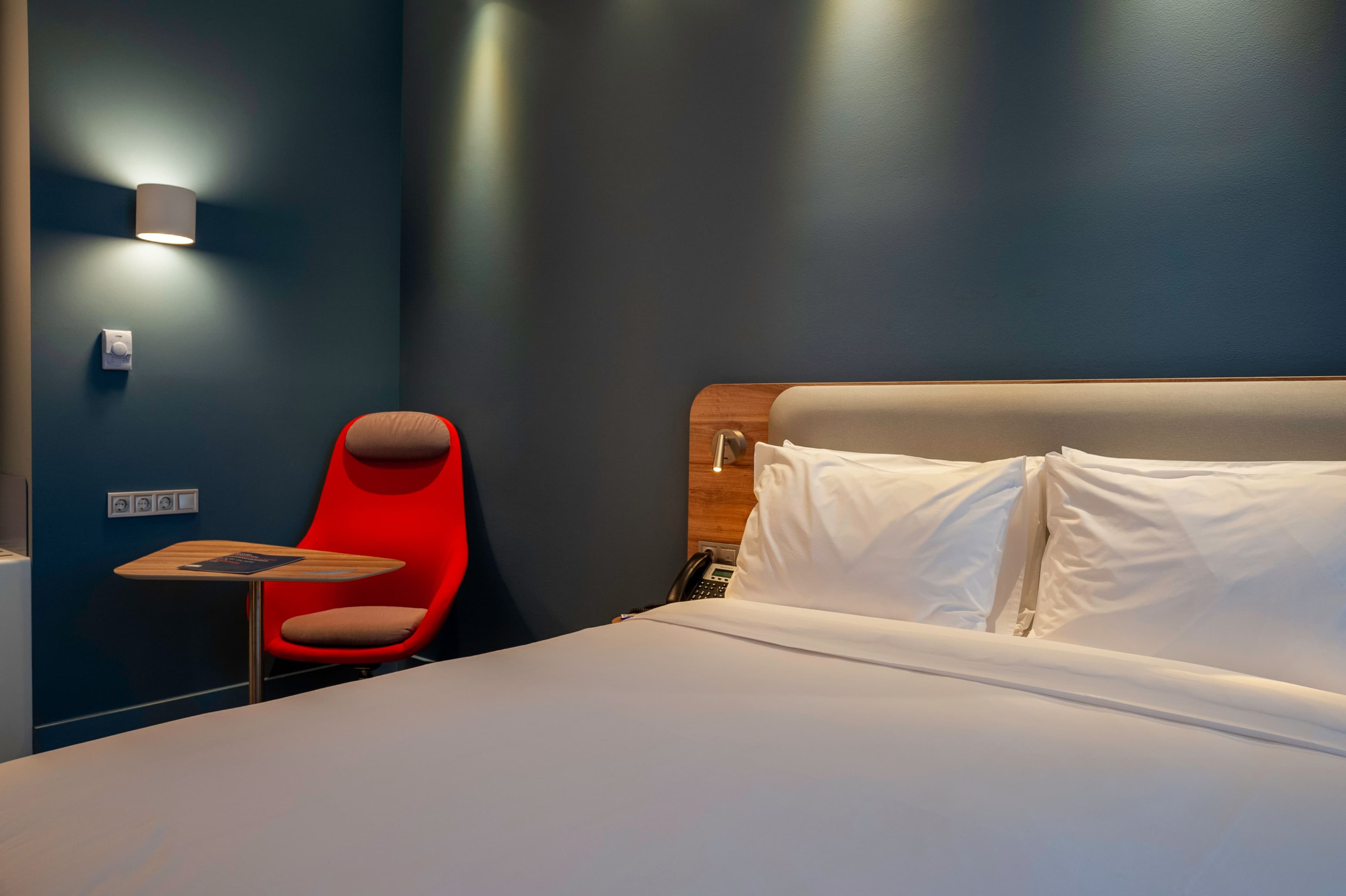 Holiday Inn Express Tbilisi Avlabari — 12