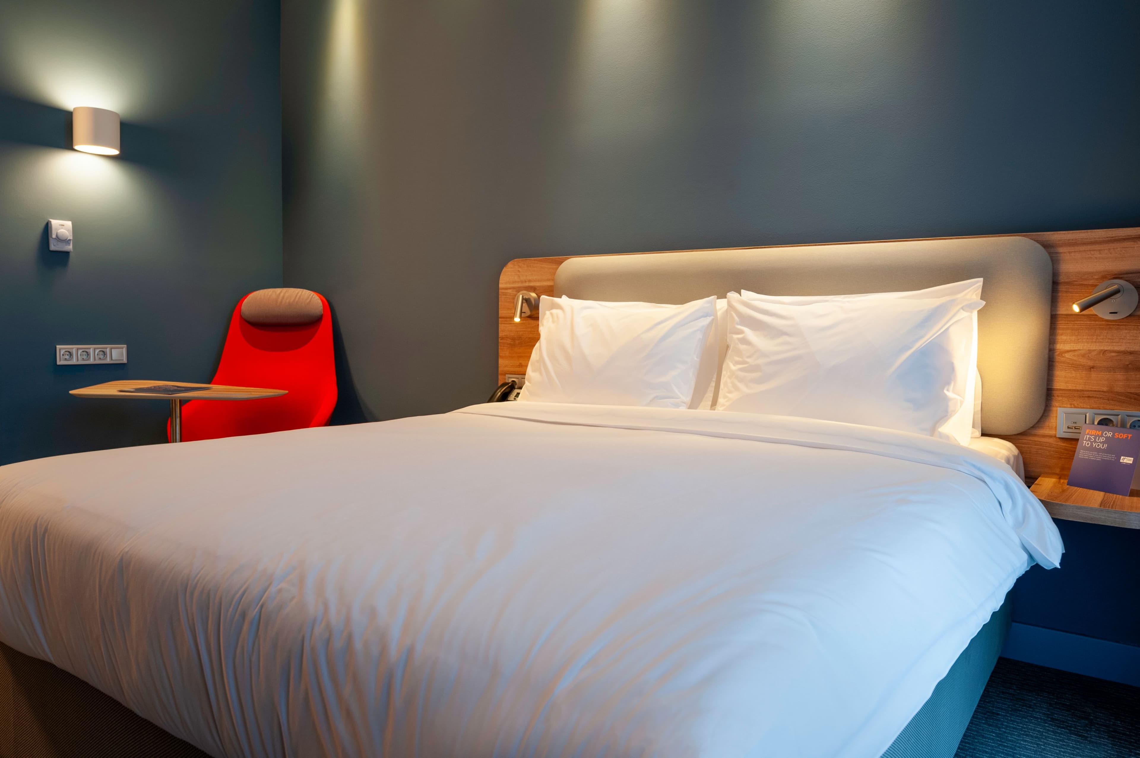 Holiday Inn Express Tbilisi Avlabari — 14
