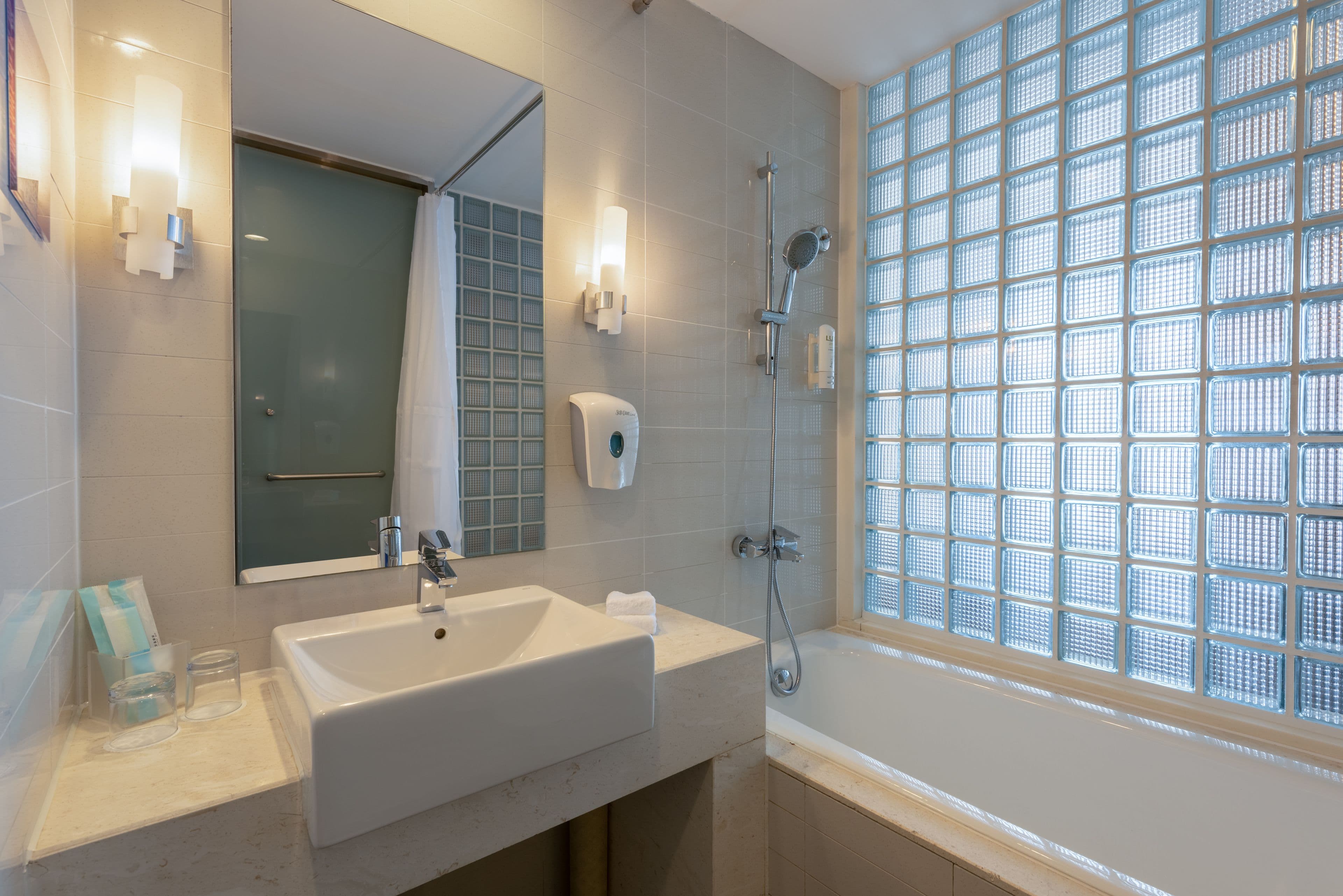 Holiday Inn Express Tianjin Heping - Image 5