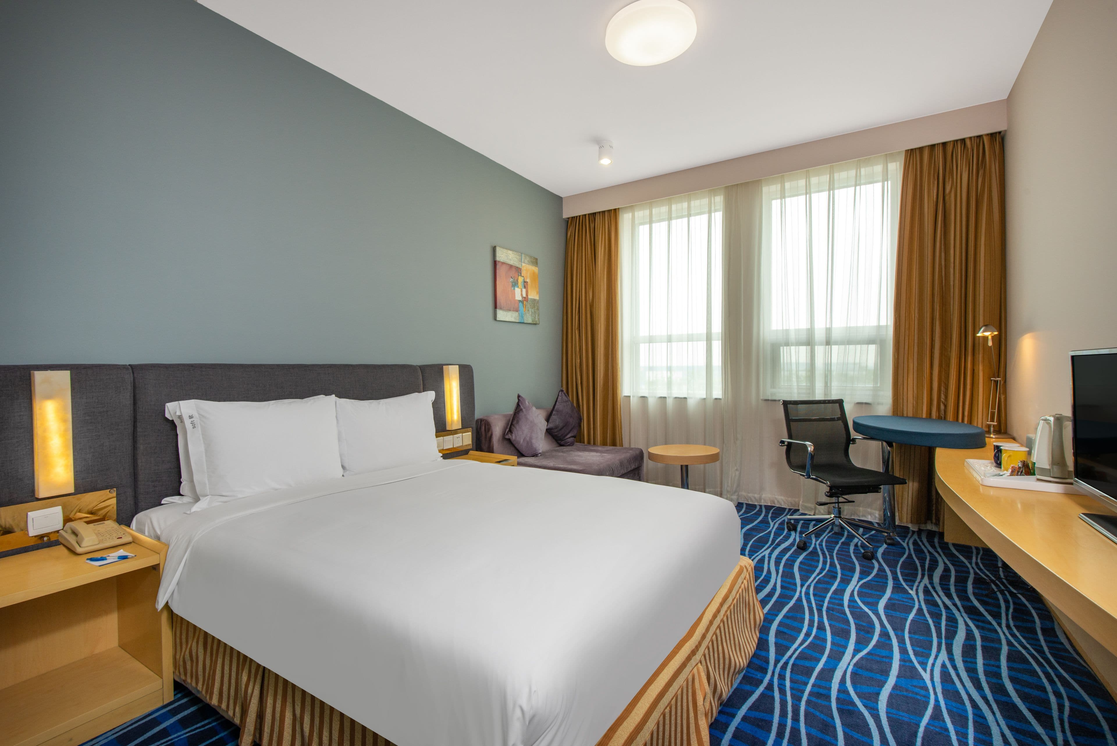Holiday Inn Express Tianjin Airport - Image 3
