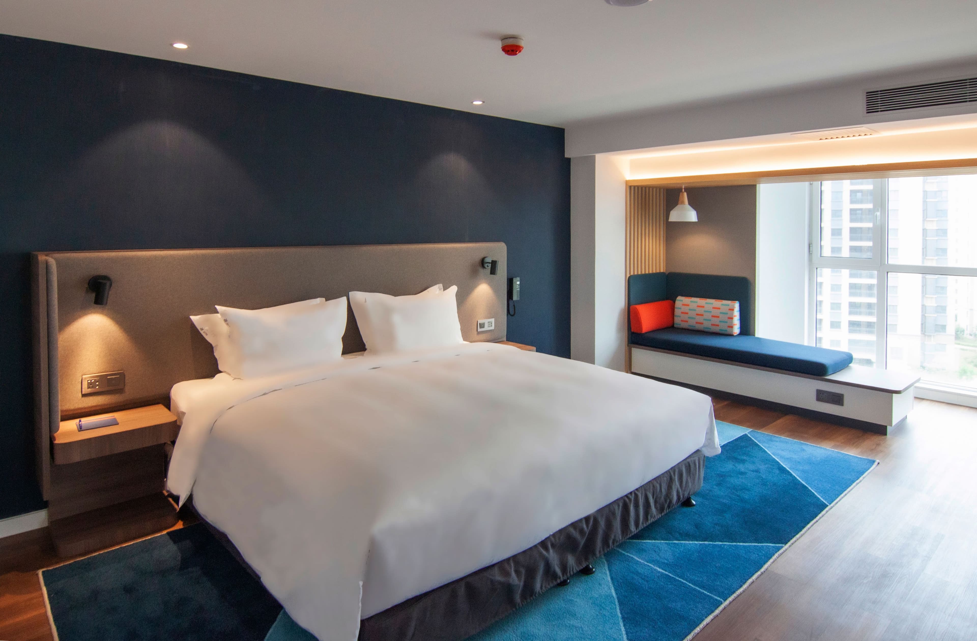 Holiday Inn Express Tianjin Airport East - Image 2