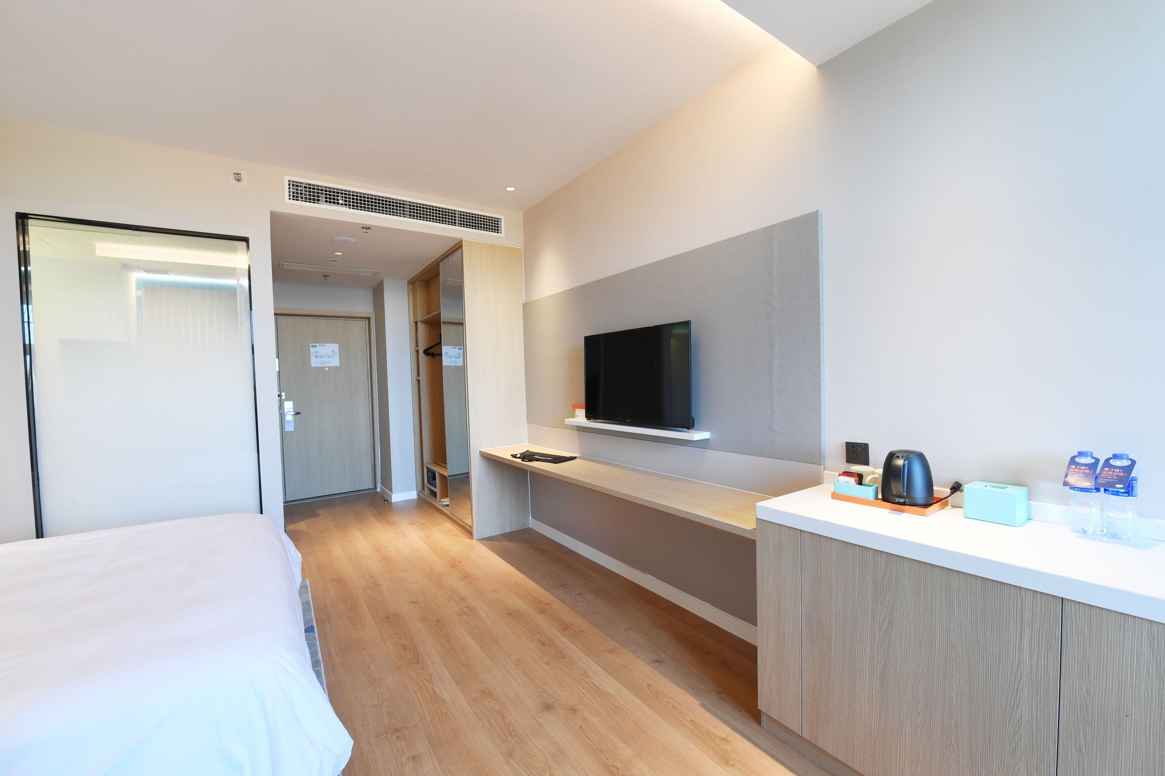 Holiday Inn Express Tianjin Binhai - Image 4