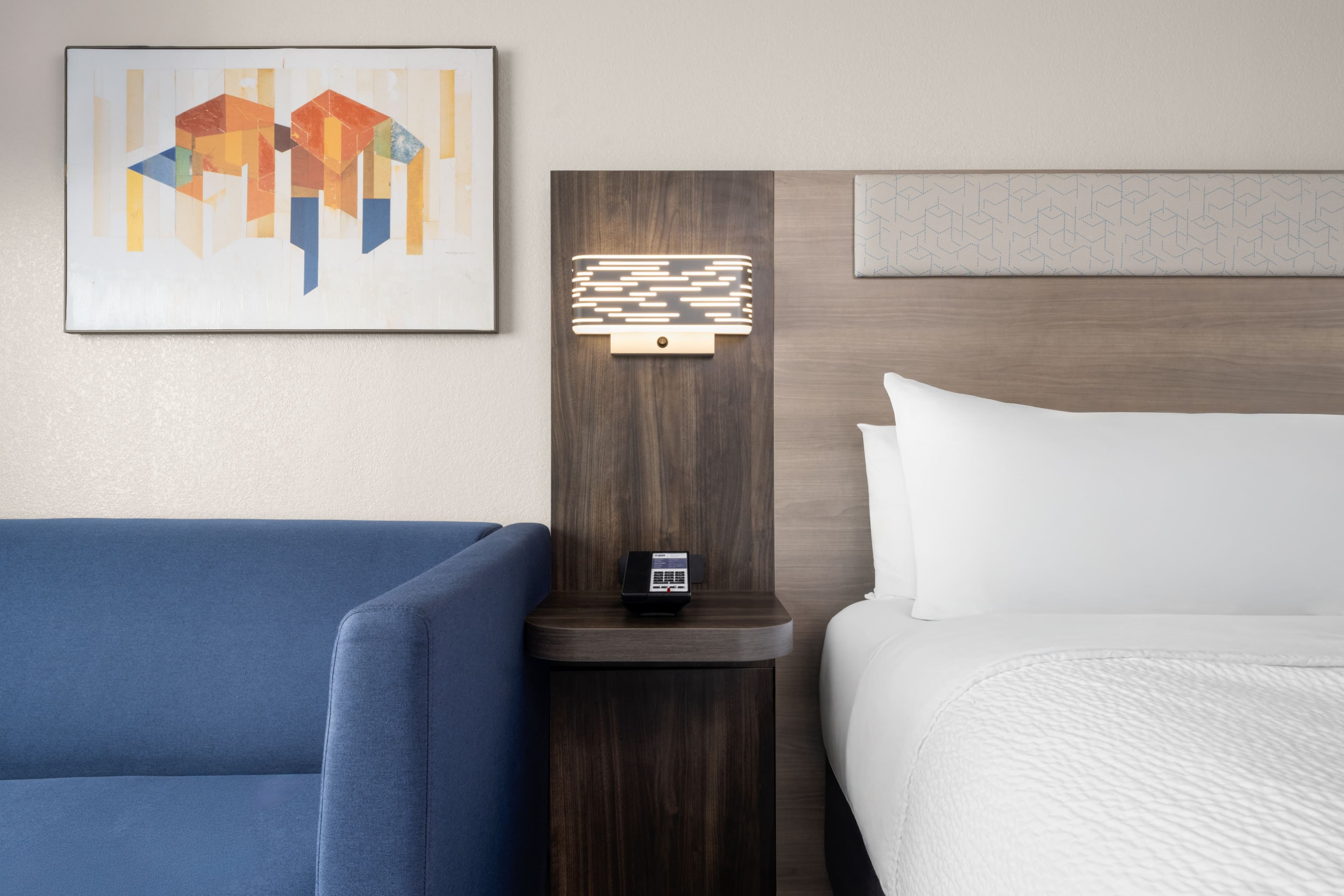 Holiday Inn Express Tifton — 16