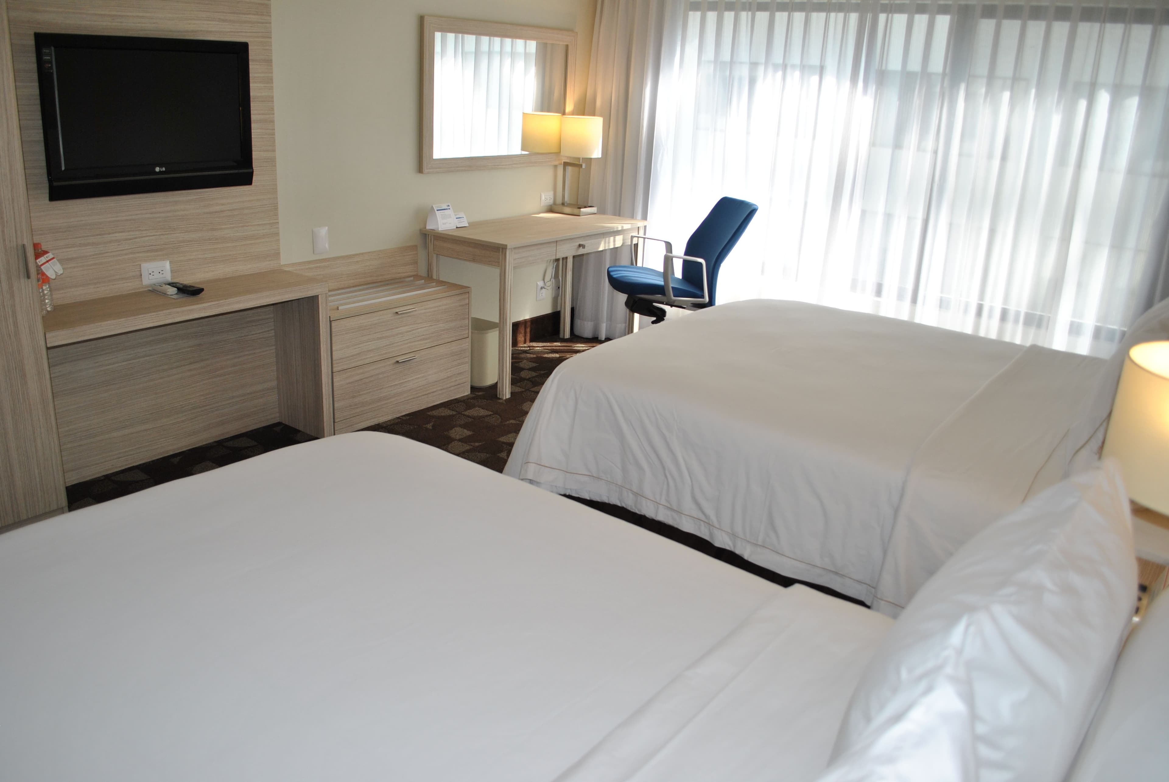 Holiday Inn Express Toluca — 6
