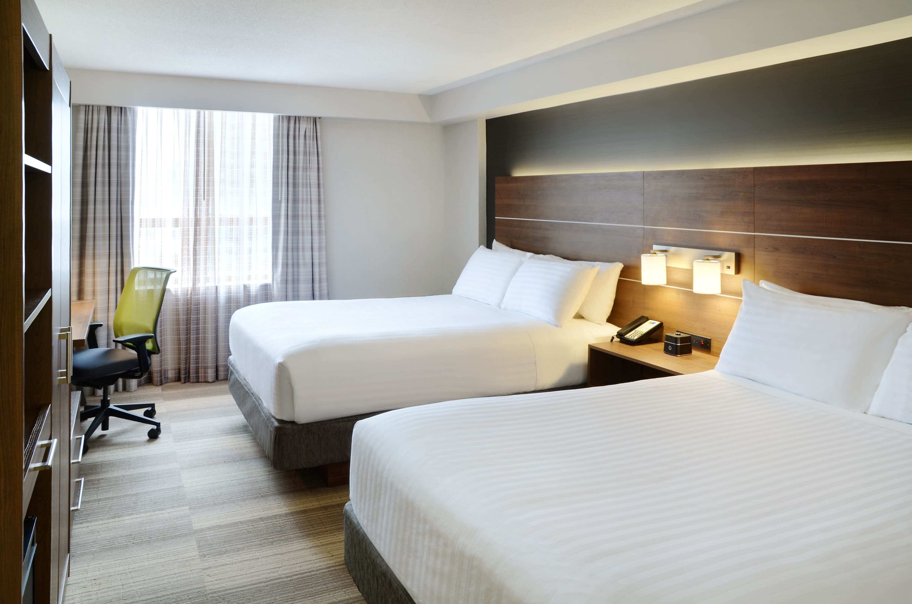 Holiday Inn Express Toronto Downtown — 32