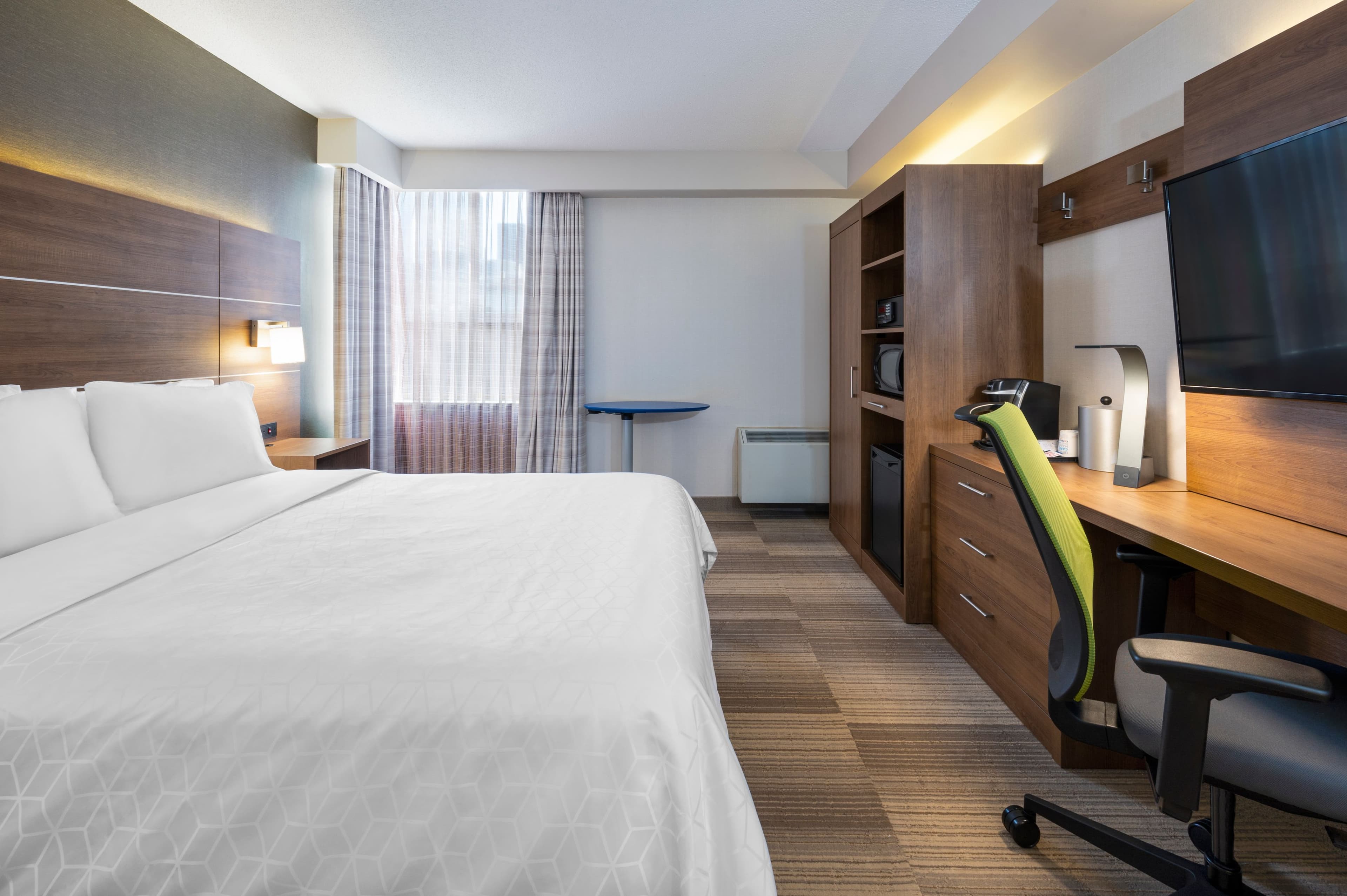 Holiday Inn Express Toronto Downtown — 28