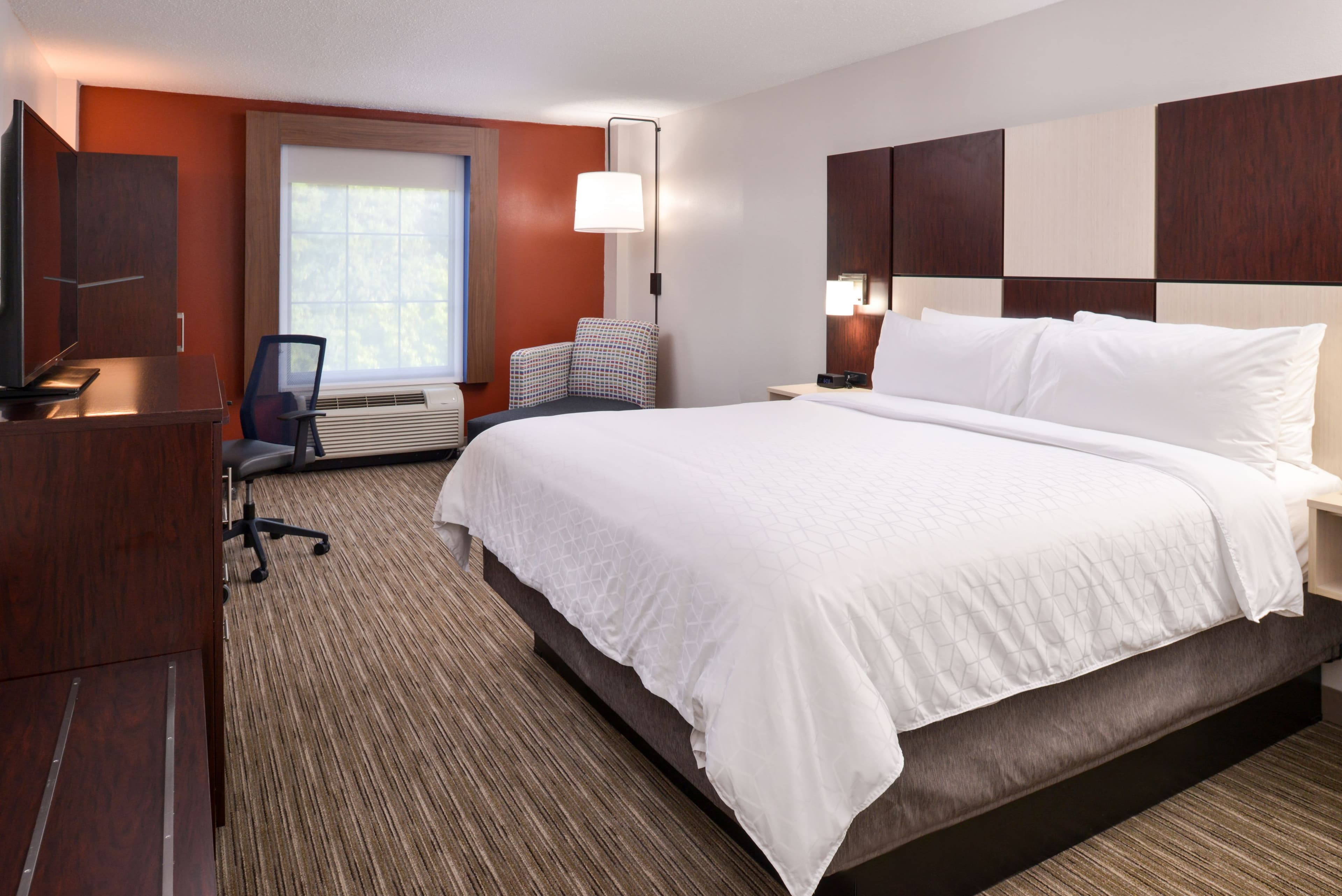 Holiday Inn Express Towson Baltimore N — 6