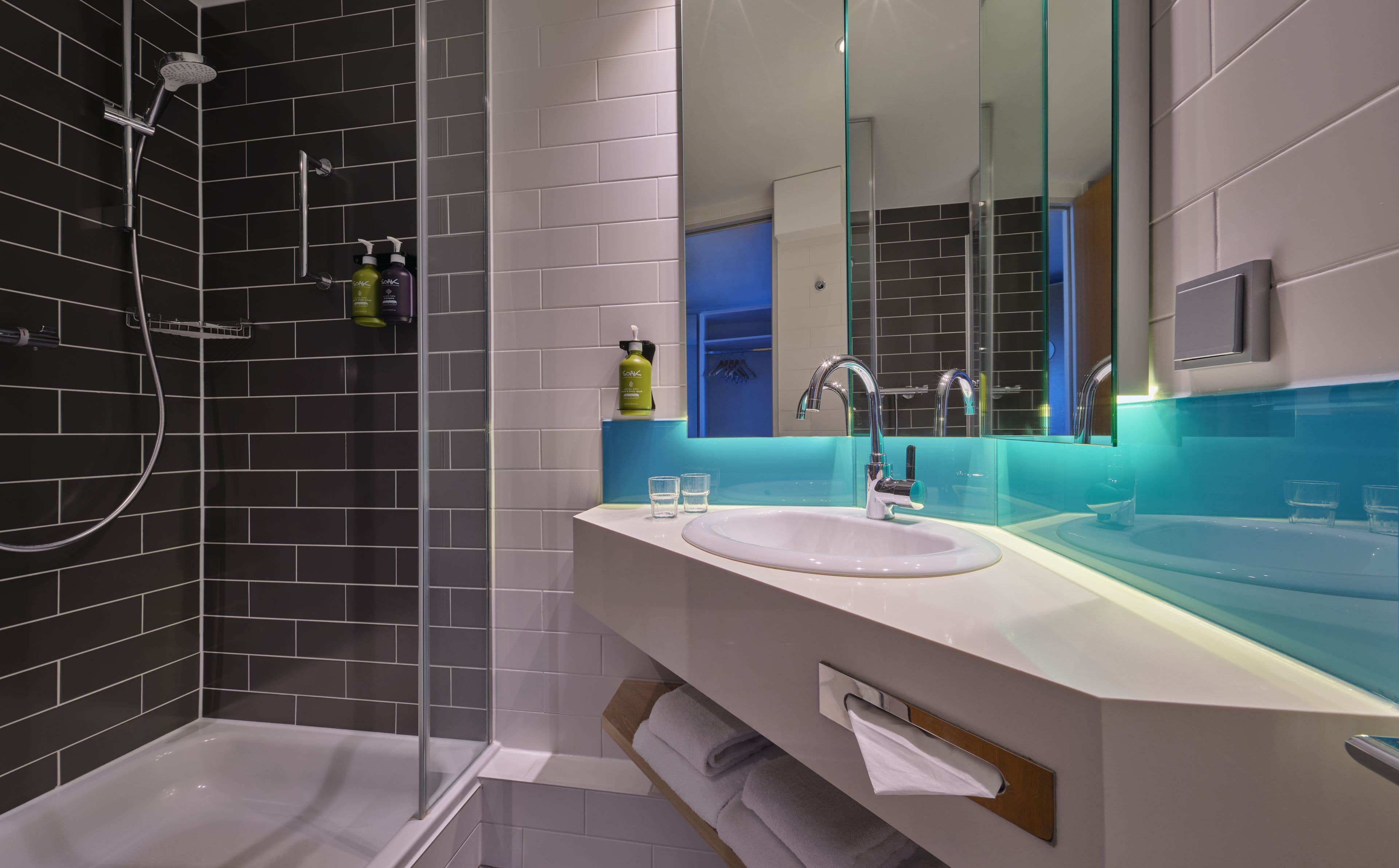 Holiday Inn Express Cologne - Troisdorf - Image 4