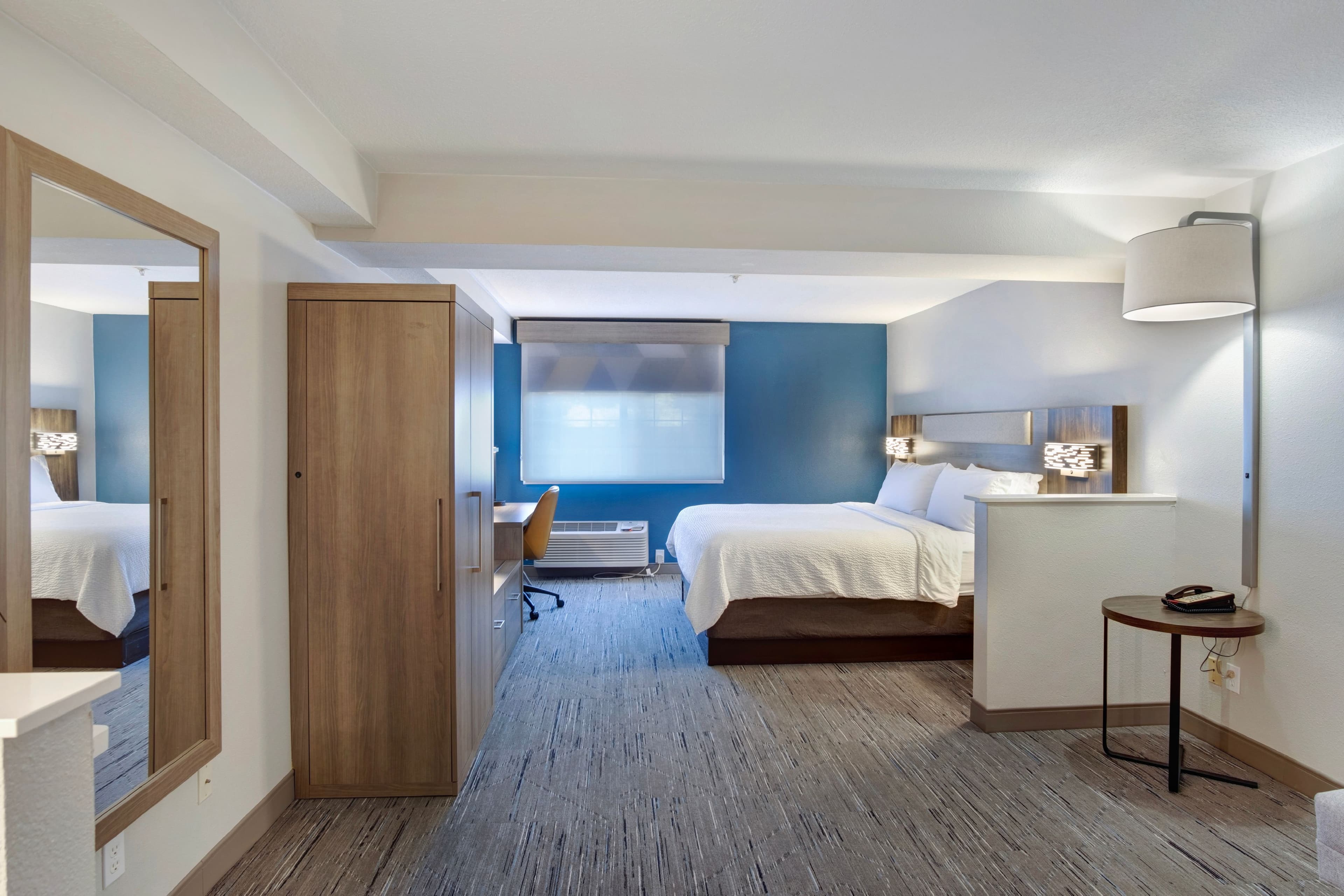Holiday Inn Express Portland East - Troutdale — 7