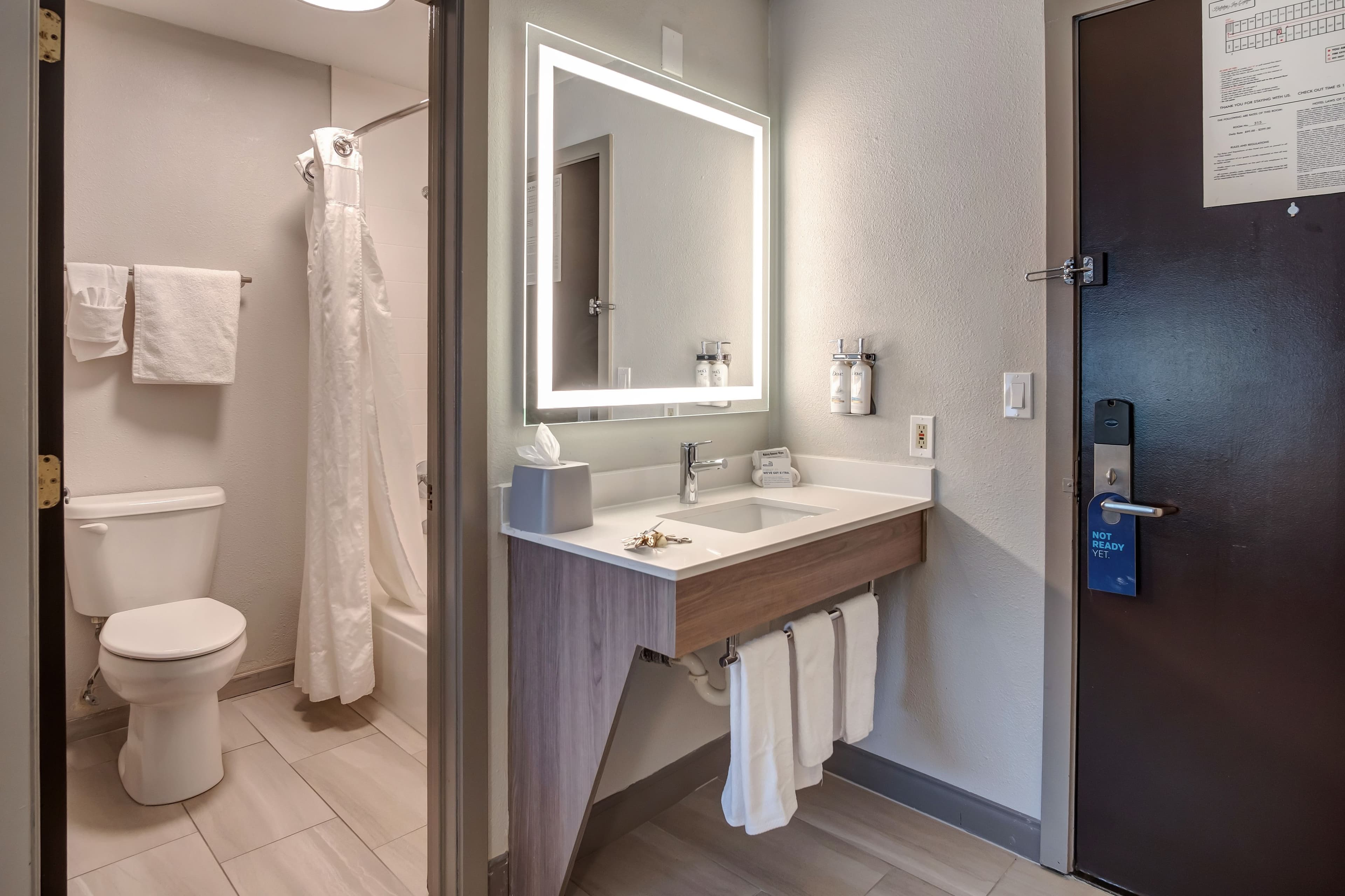 Holiday Inn Express Portland East - Troutdale — 9