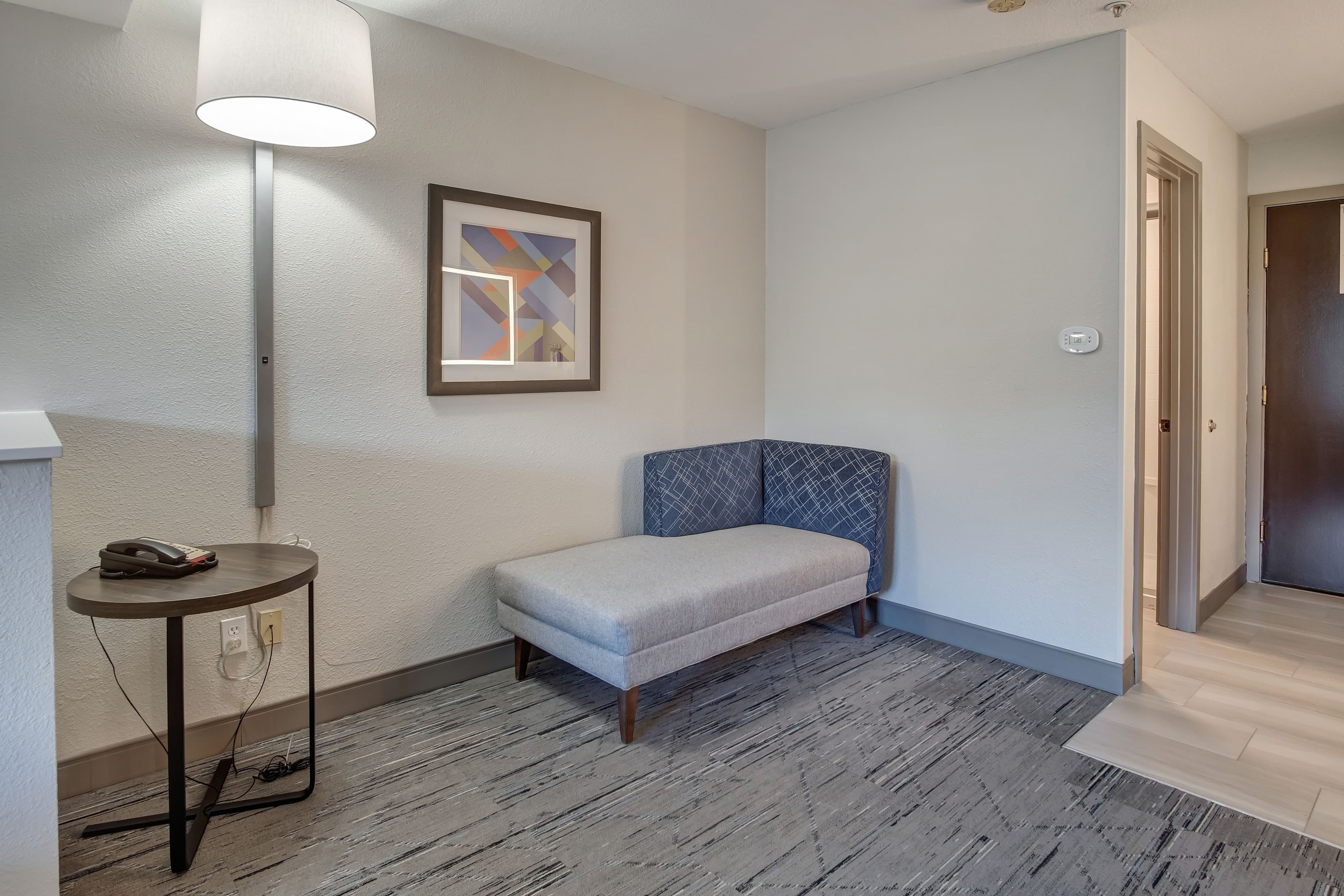 Holiday Inn Express Portland East - Troutdale — 8
