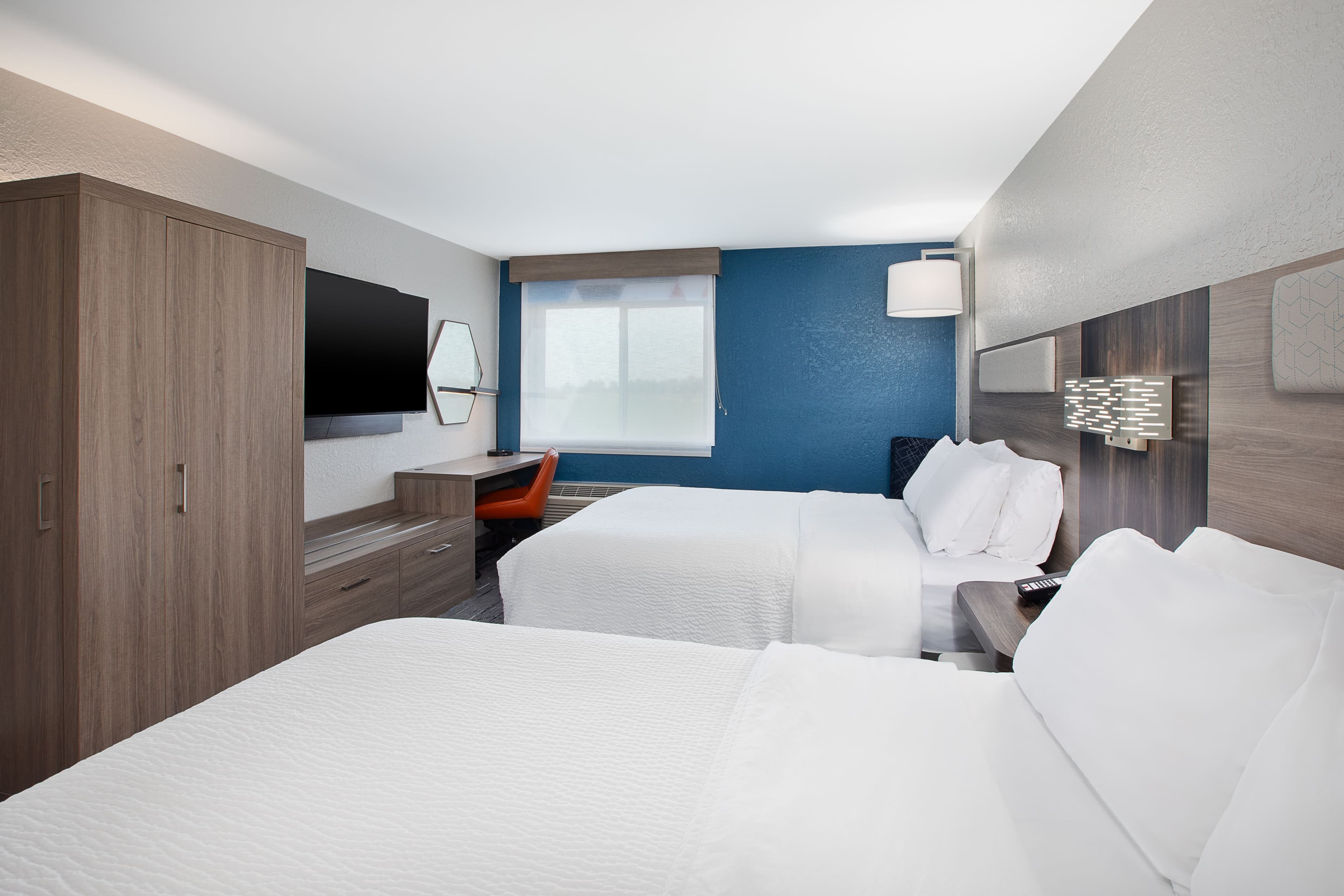 Holiday Inn Express Tuscola — 16